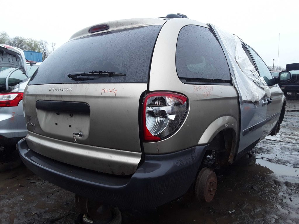 DODGE CARAVAN 2004
