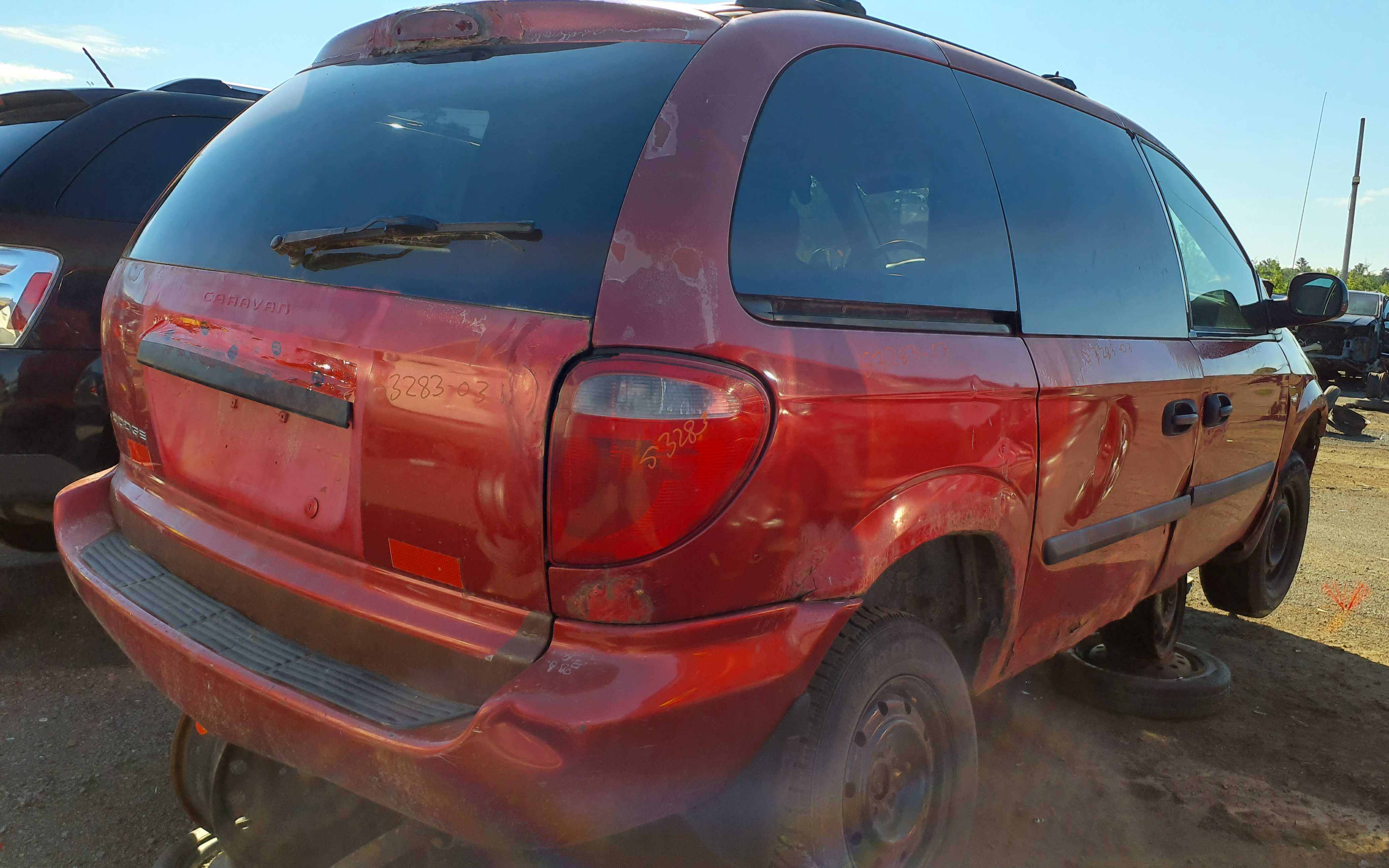 DODGE CARAVAN 2005