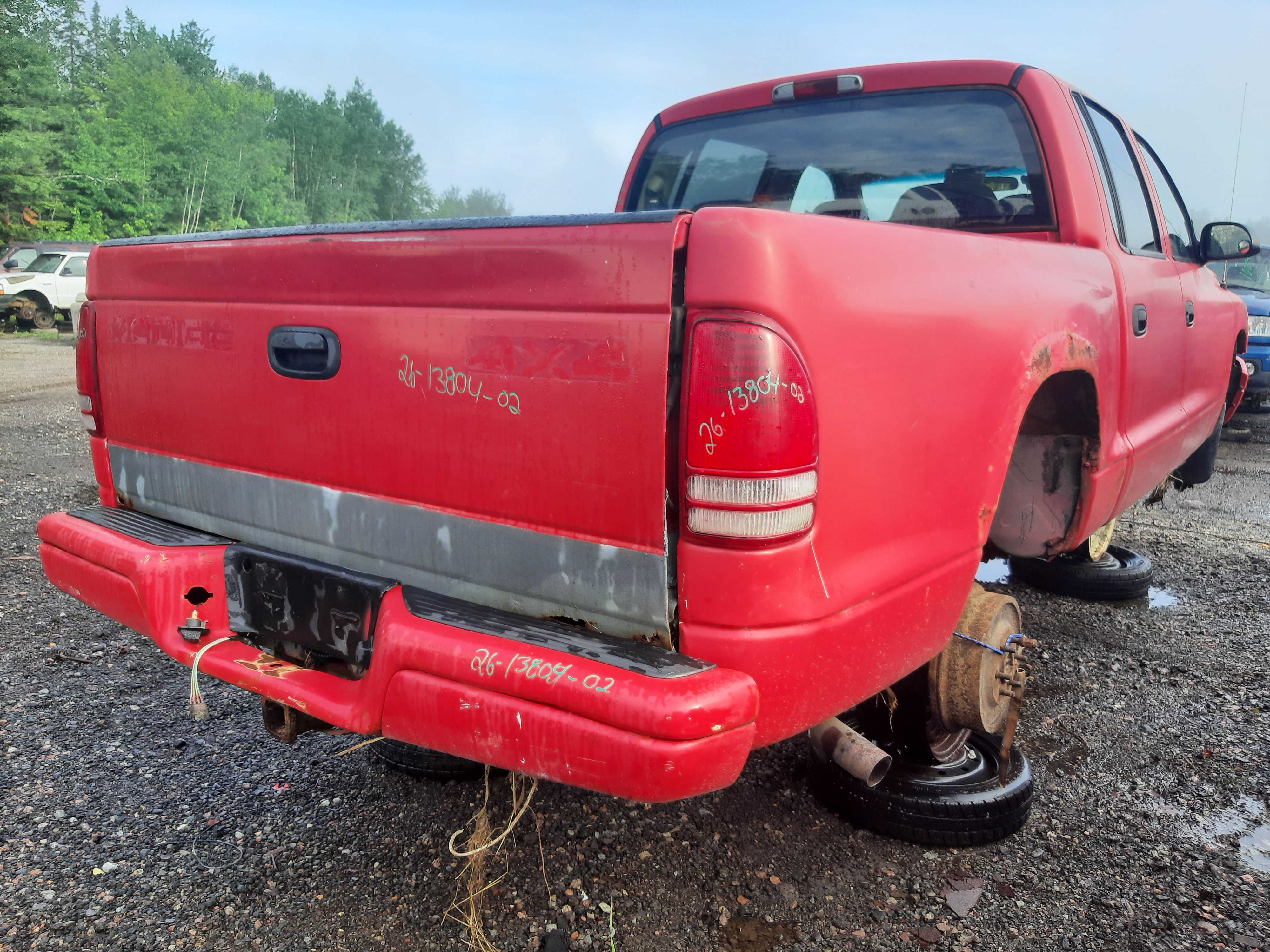 DODGE DAKOTA 2002