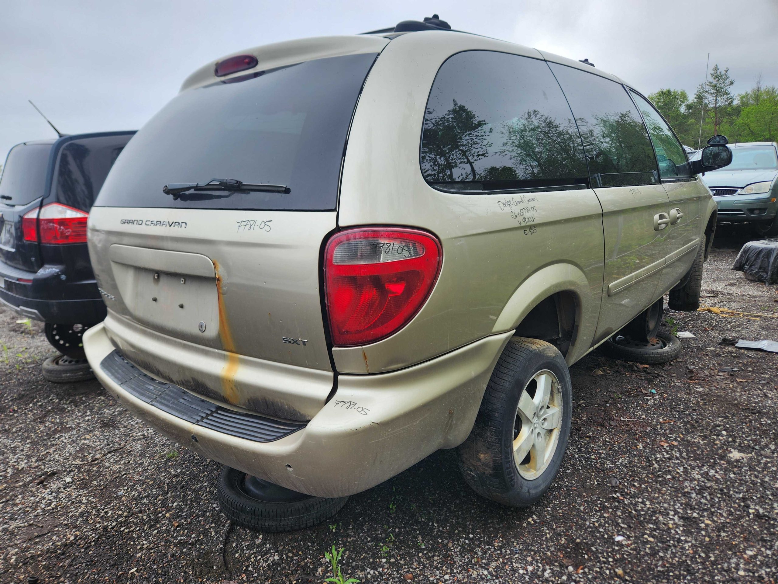 DODGE GRAND CARAVAN 2005