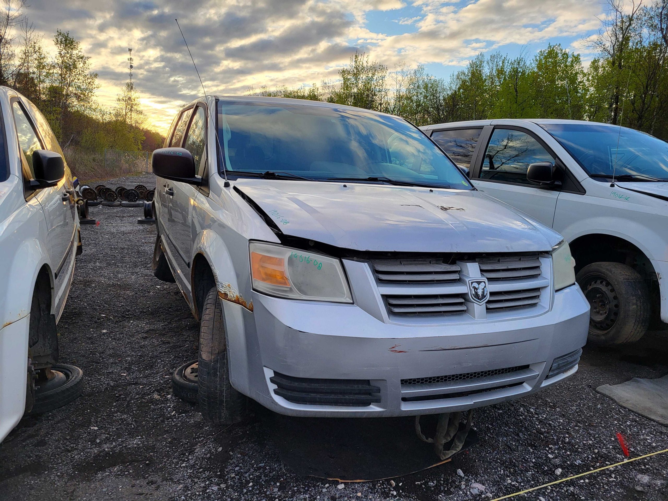DODGE GRAND CARAVAN 2008
