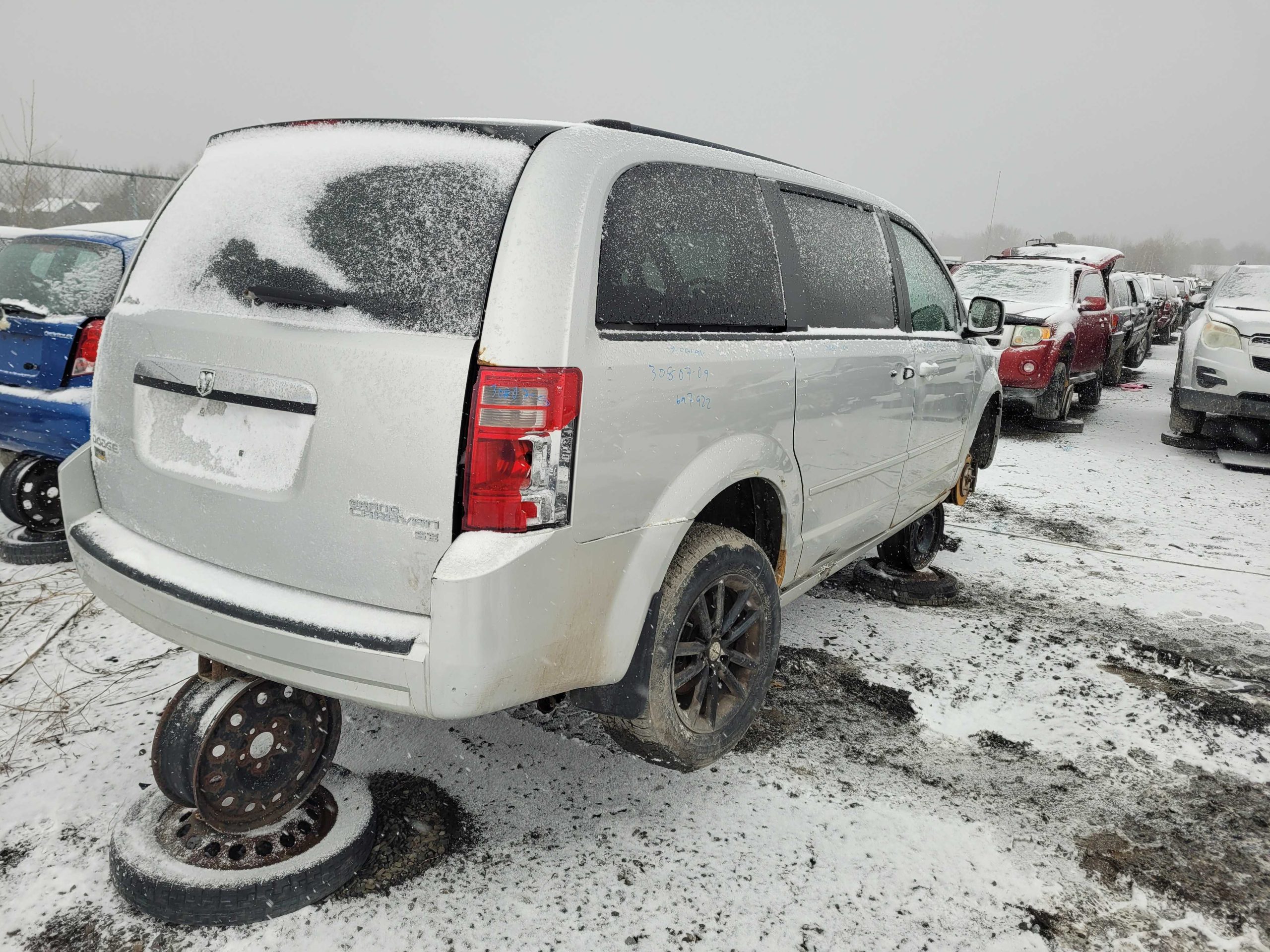 DODGE GRAND CARAVAN 2009