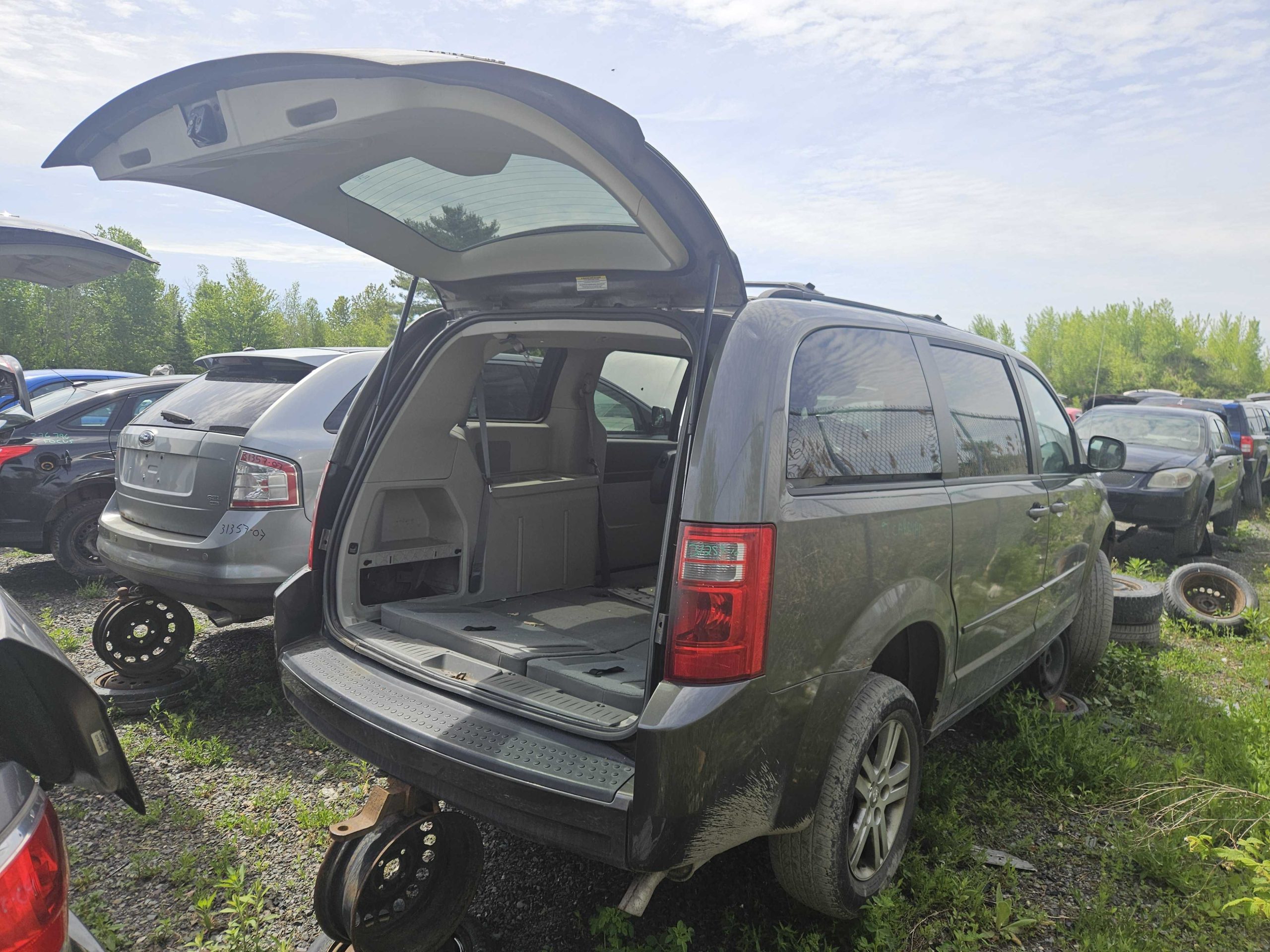 DODGE GRAND CARAVAN 2010