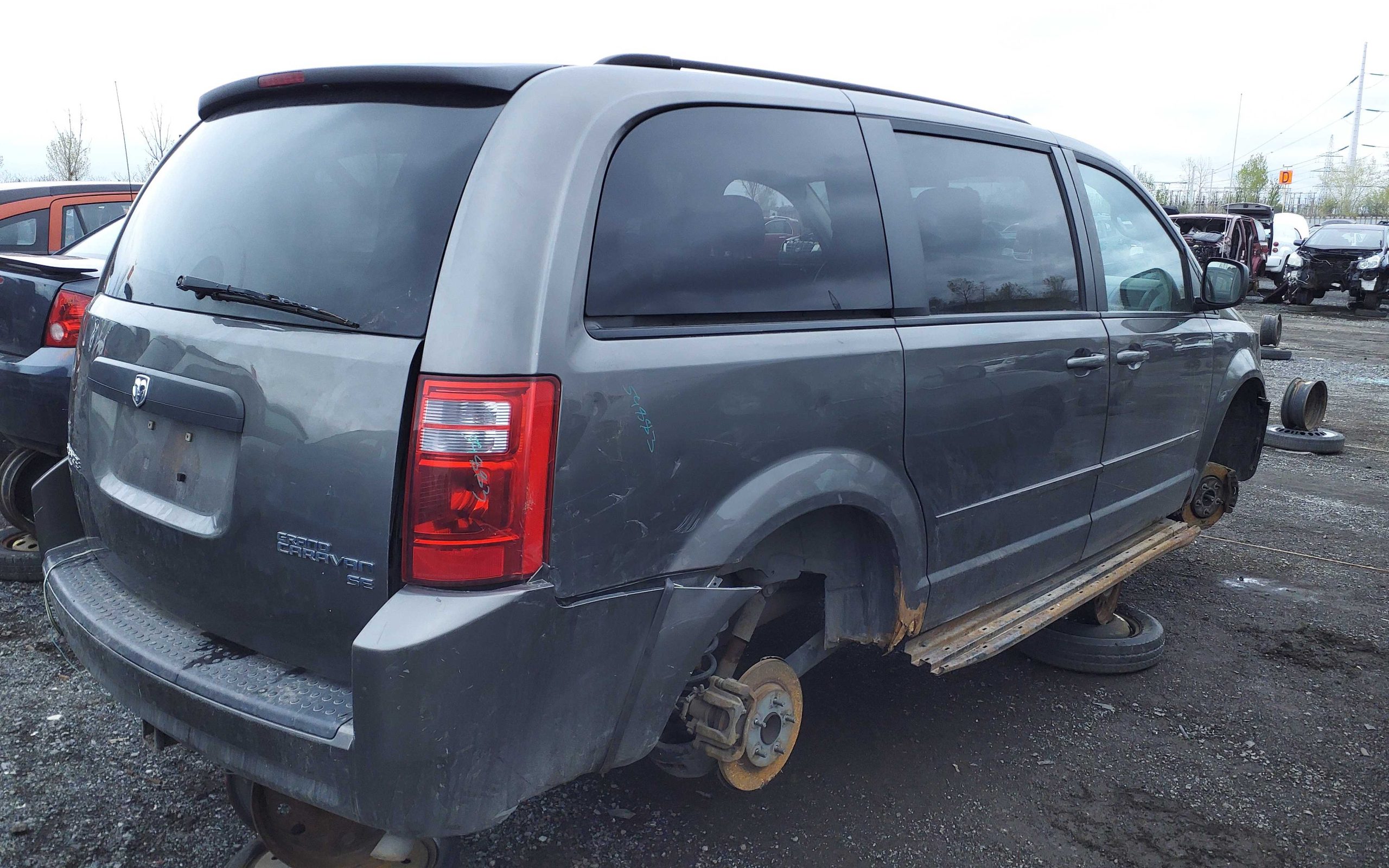 DODGE GRAND CARAVAN 2010