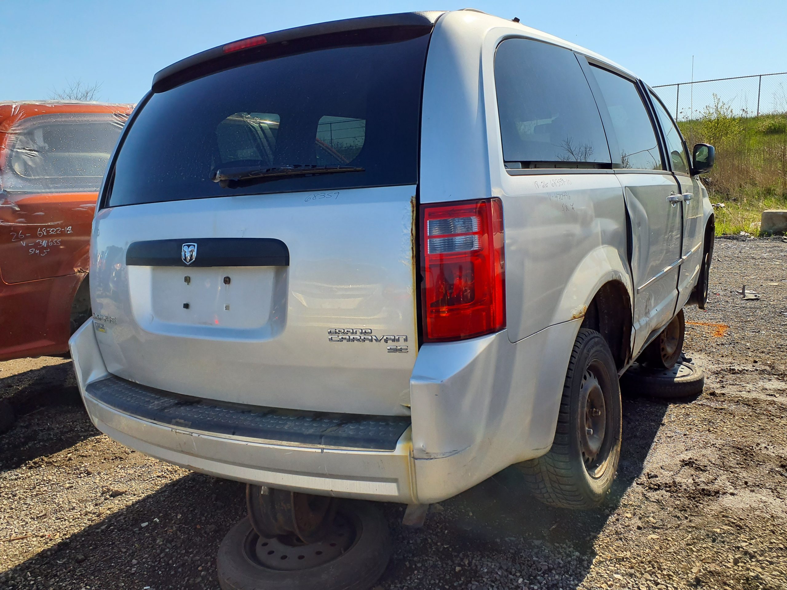 DODGE GRAND CARAVAN 2010