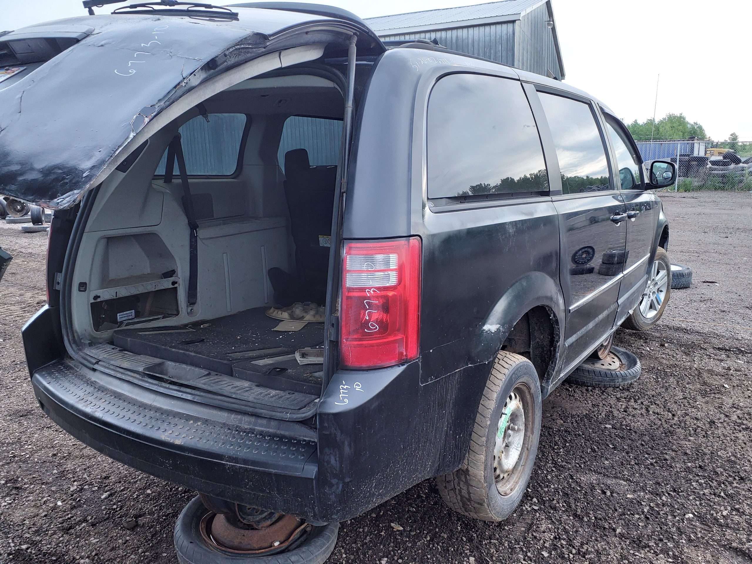 DODGE GRAND CARAVAN 2010