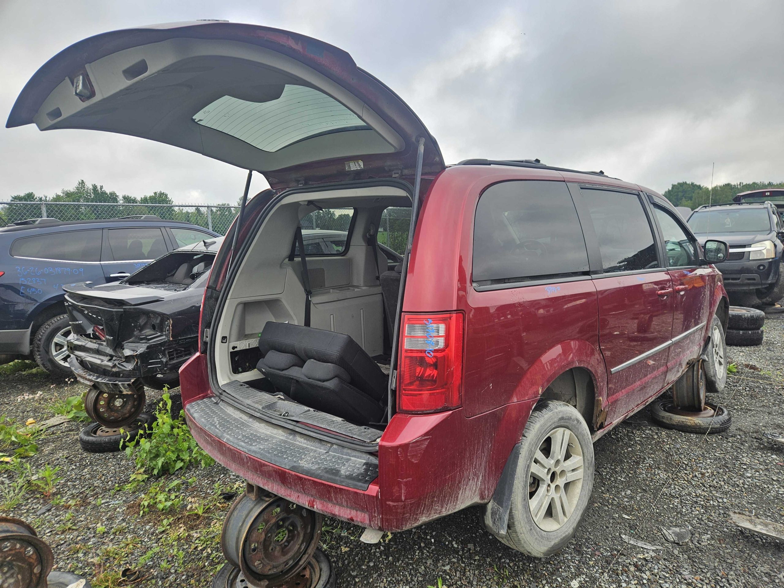DODGE GRAND CARAVAN 2010