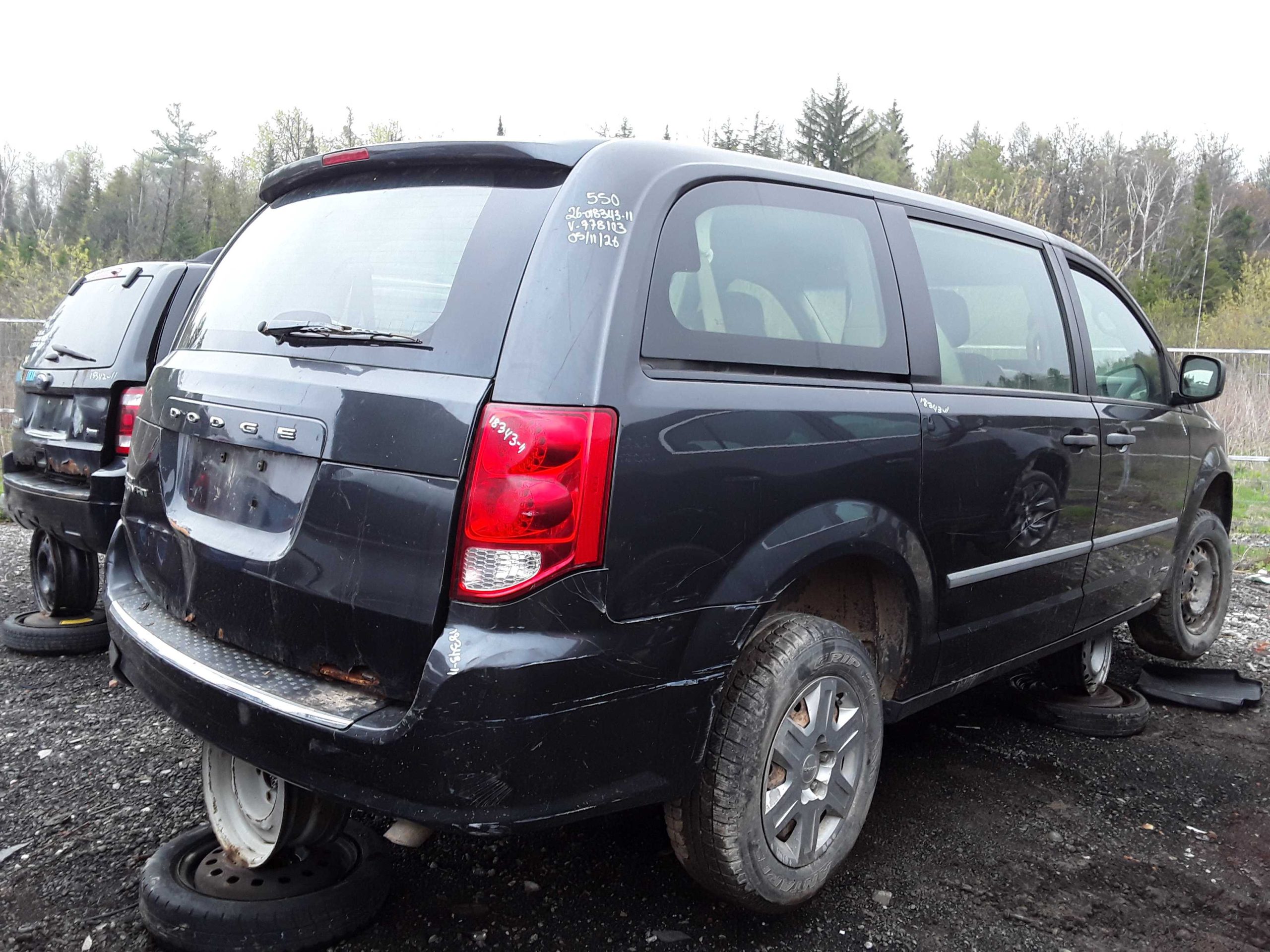 DODGE GRAND CARAVAN 2011