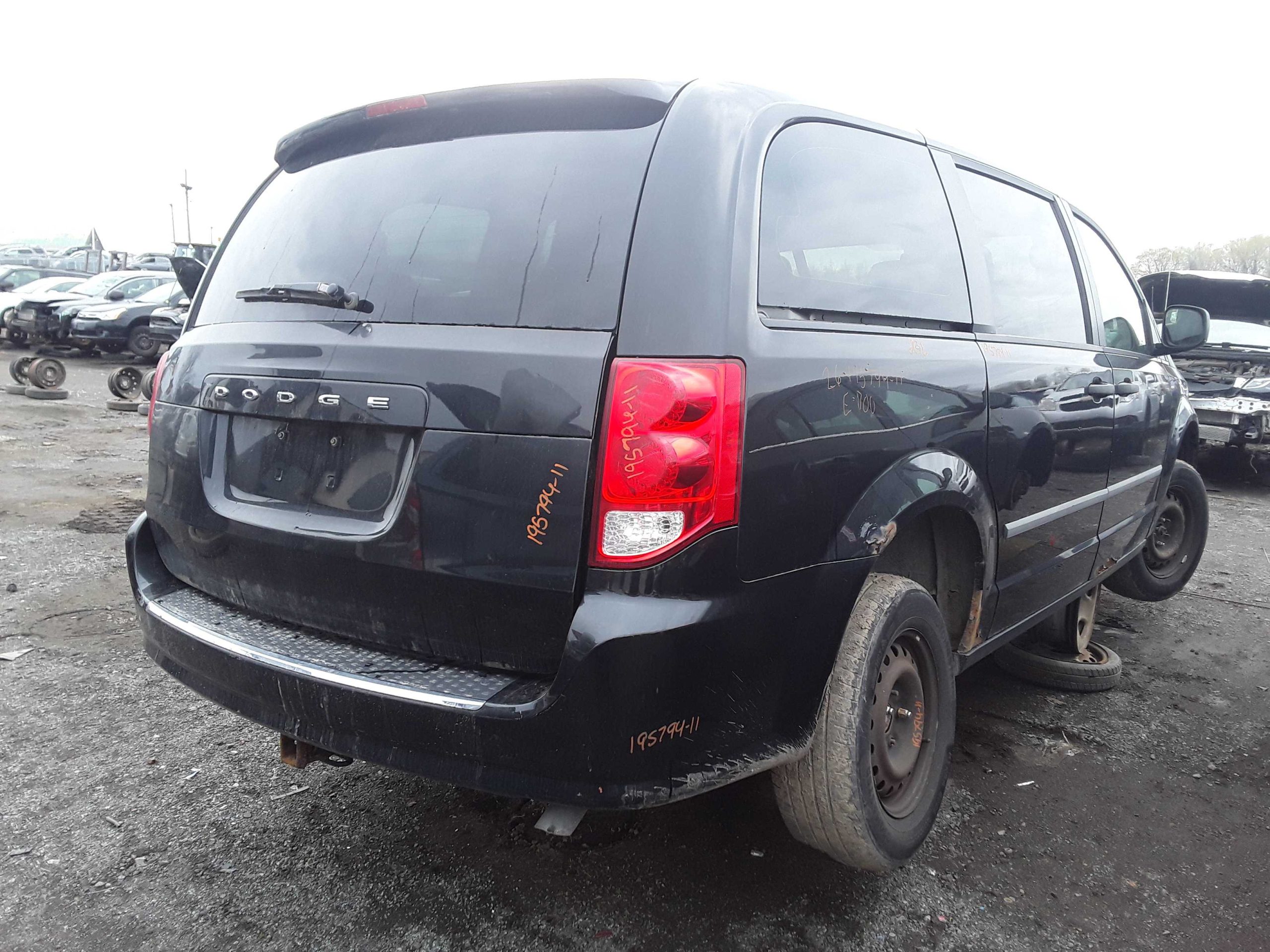 DODGE GRAND CARAVAN 2011