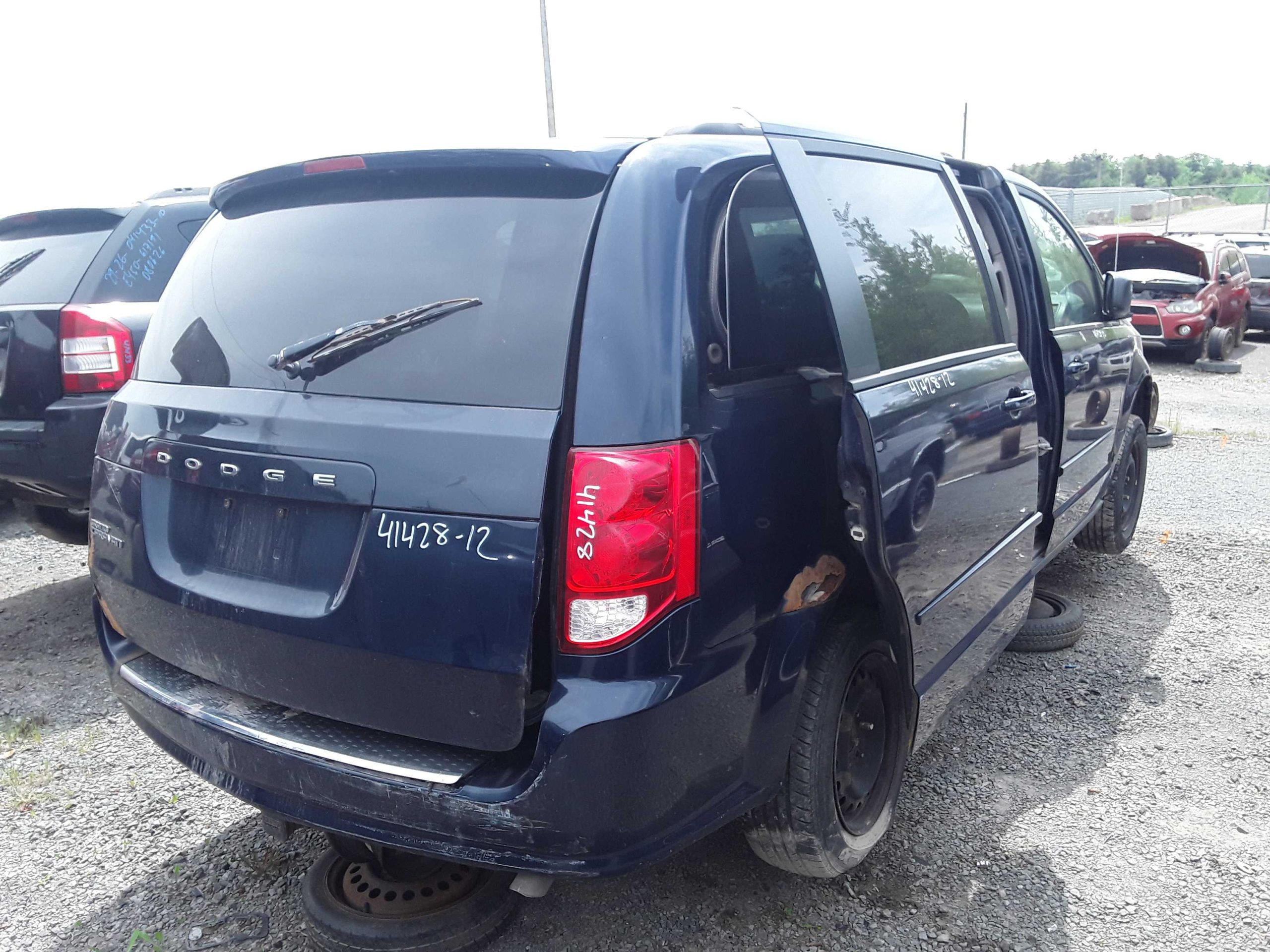 DODGE GRAND CARAVAN 2012