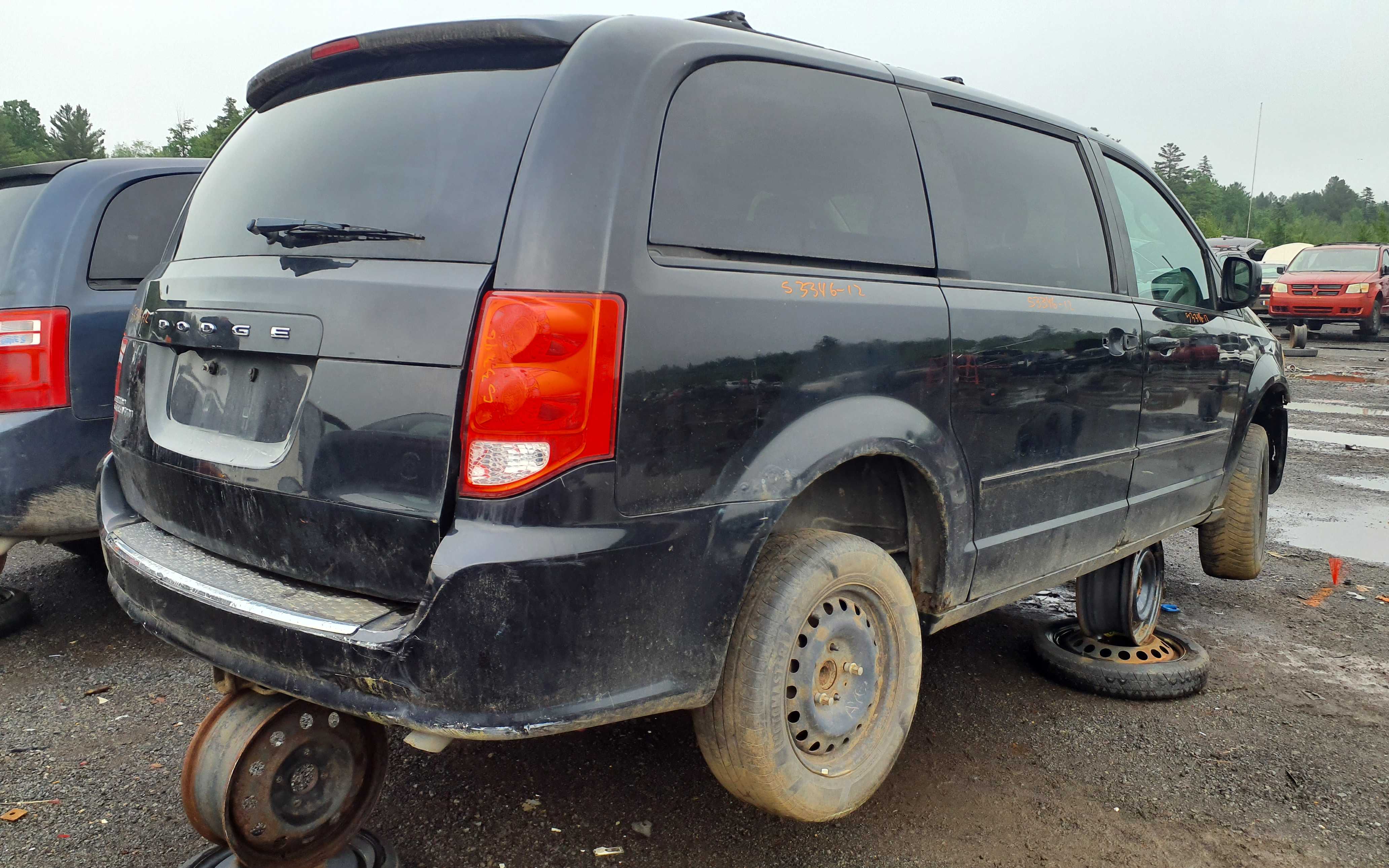 DODGE GRAND CARAVAN 2012