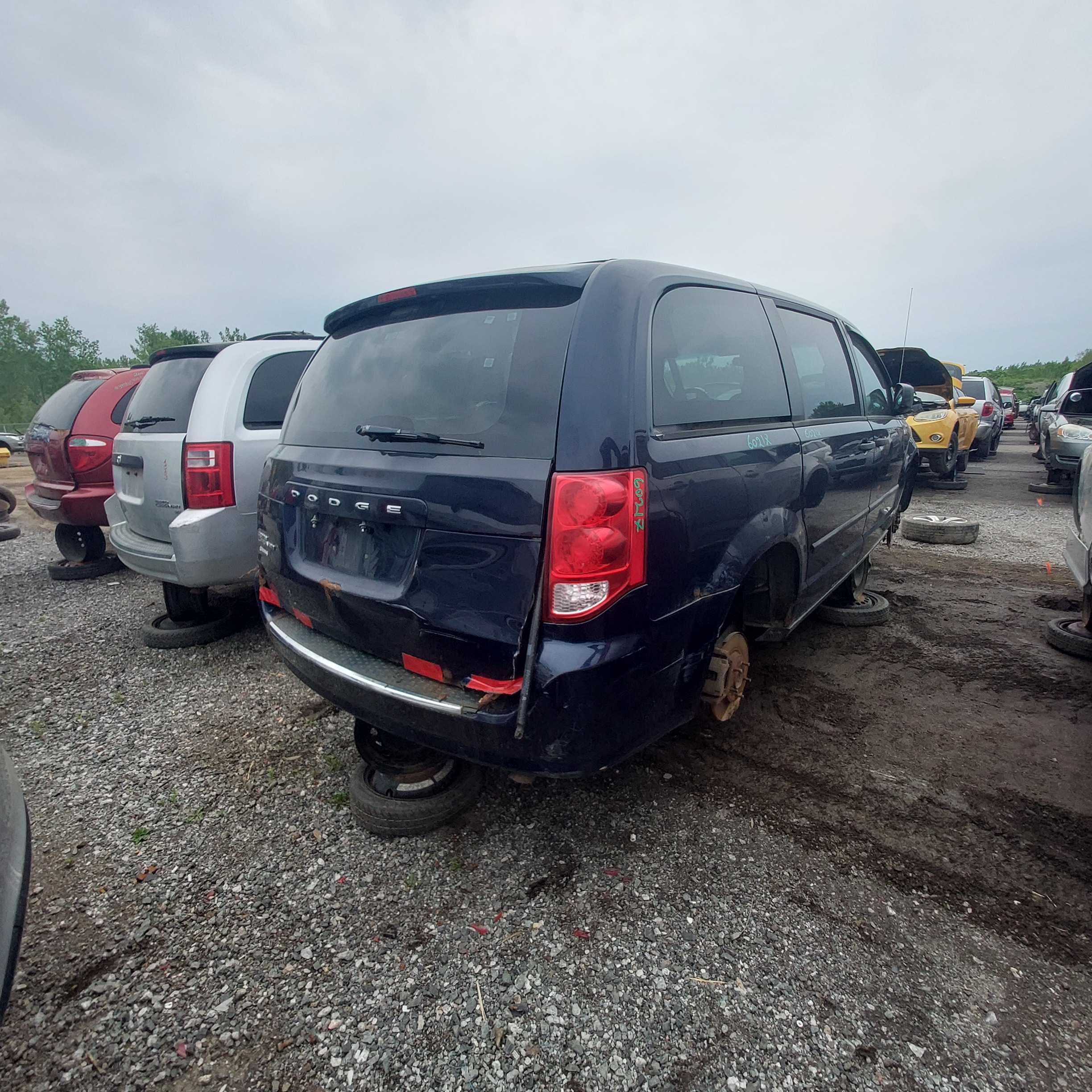 DODGE GRAND CARAVAN 2013