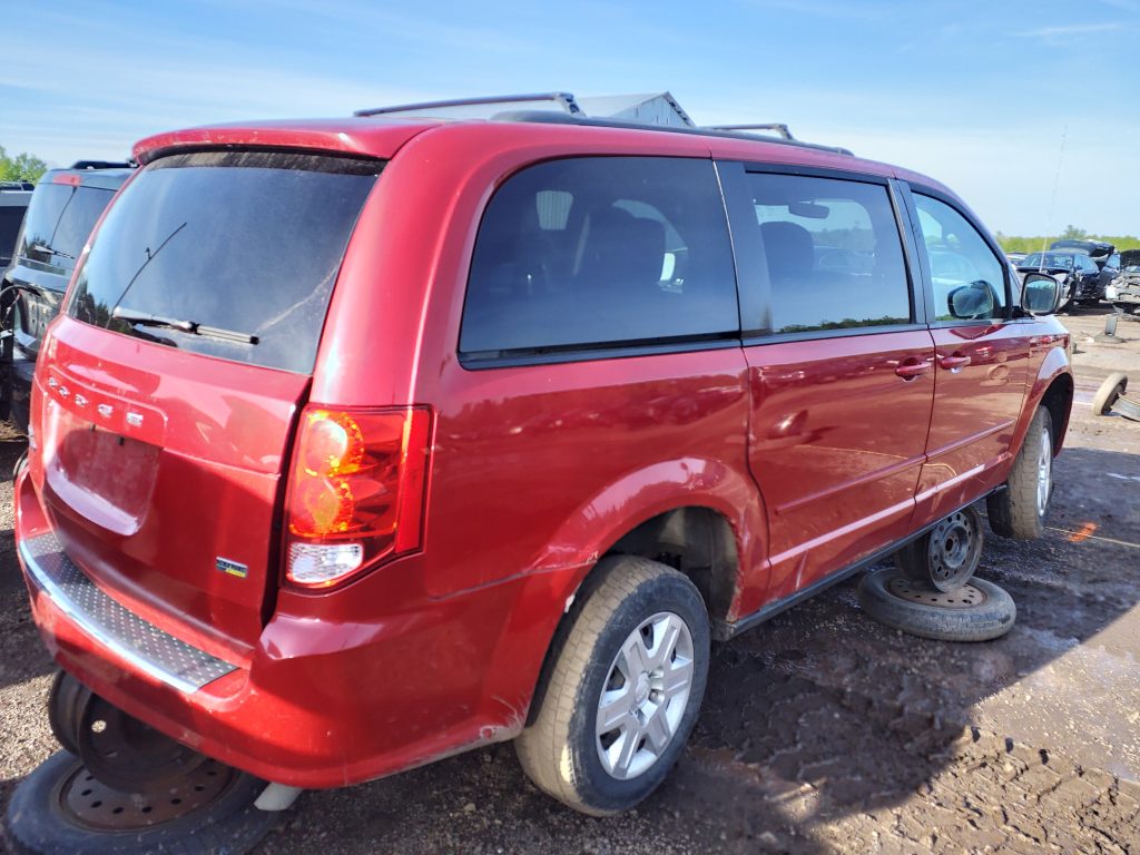 DODGE GRAND CARAVAN 2013