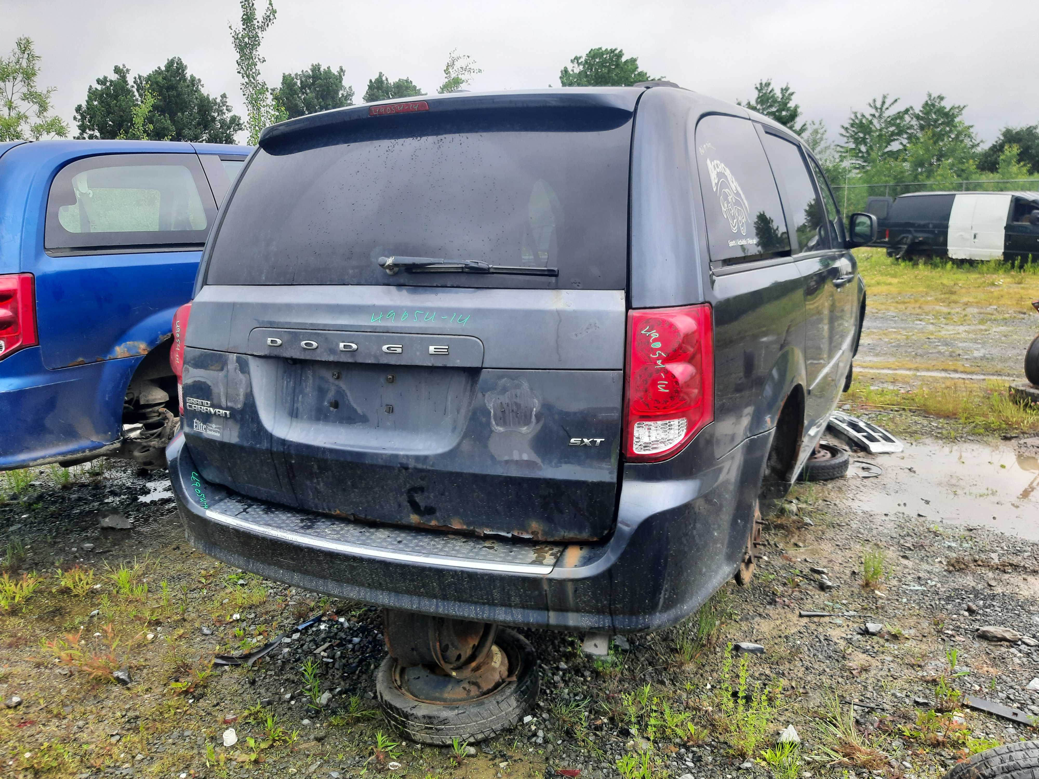 DODGE GRAND CARAVAN 2014