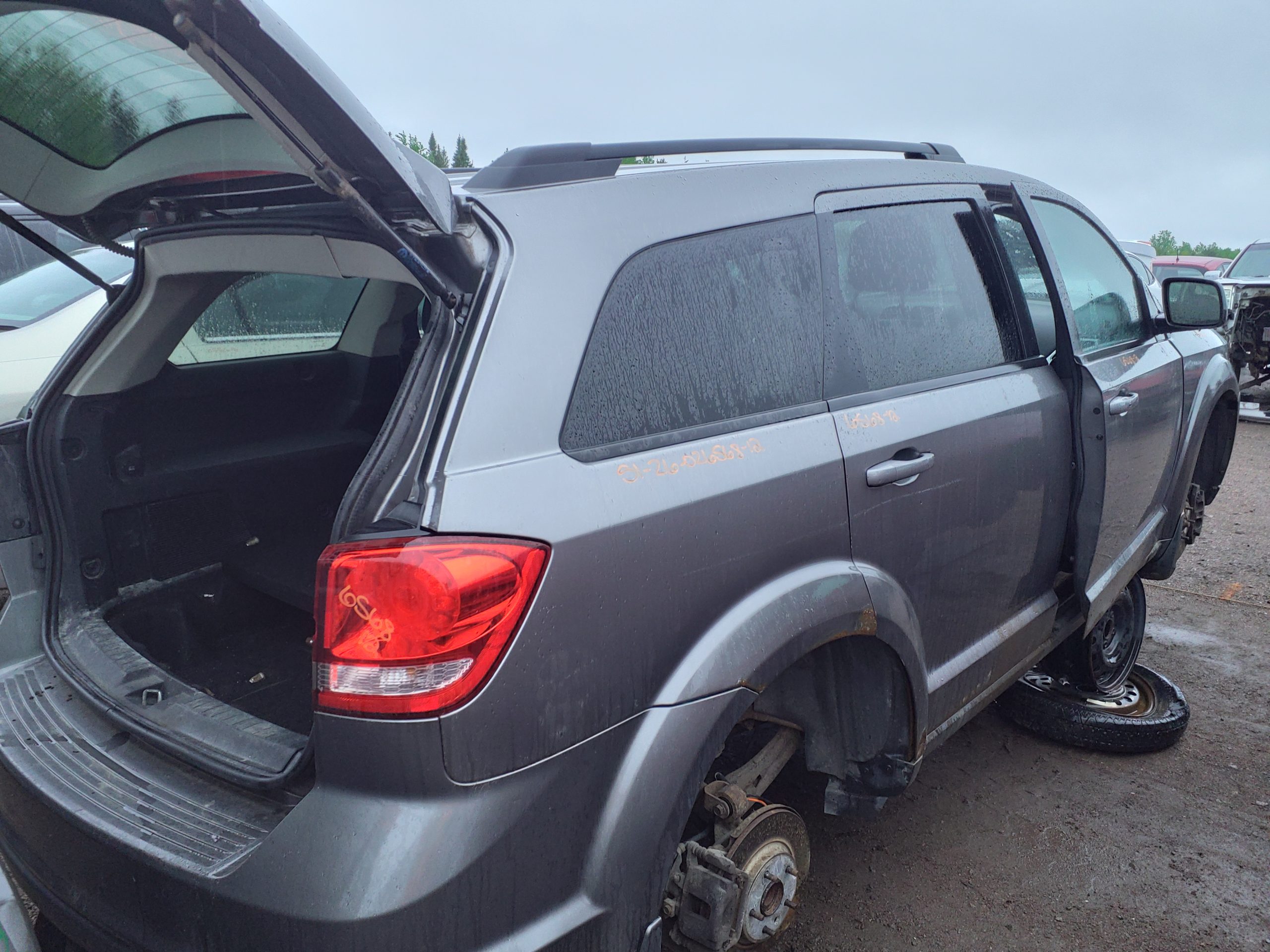 DODGE JOURNEY 2012