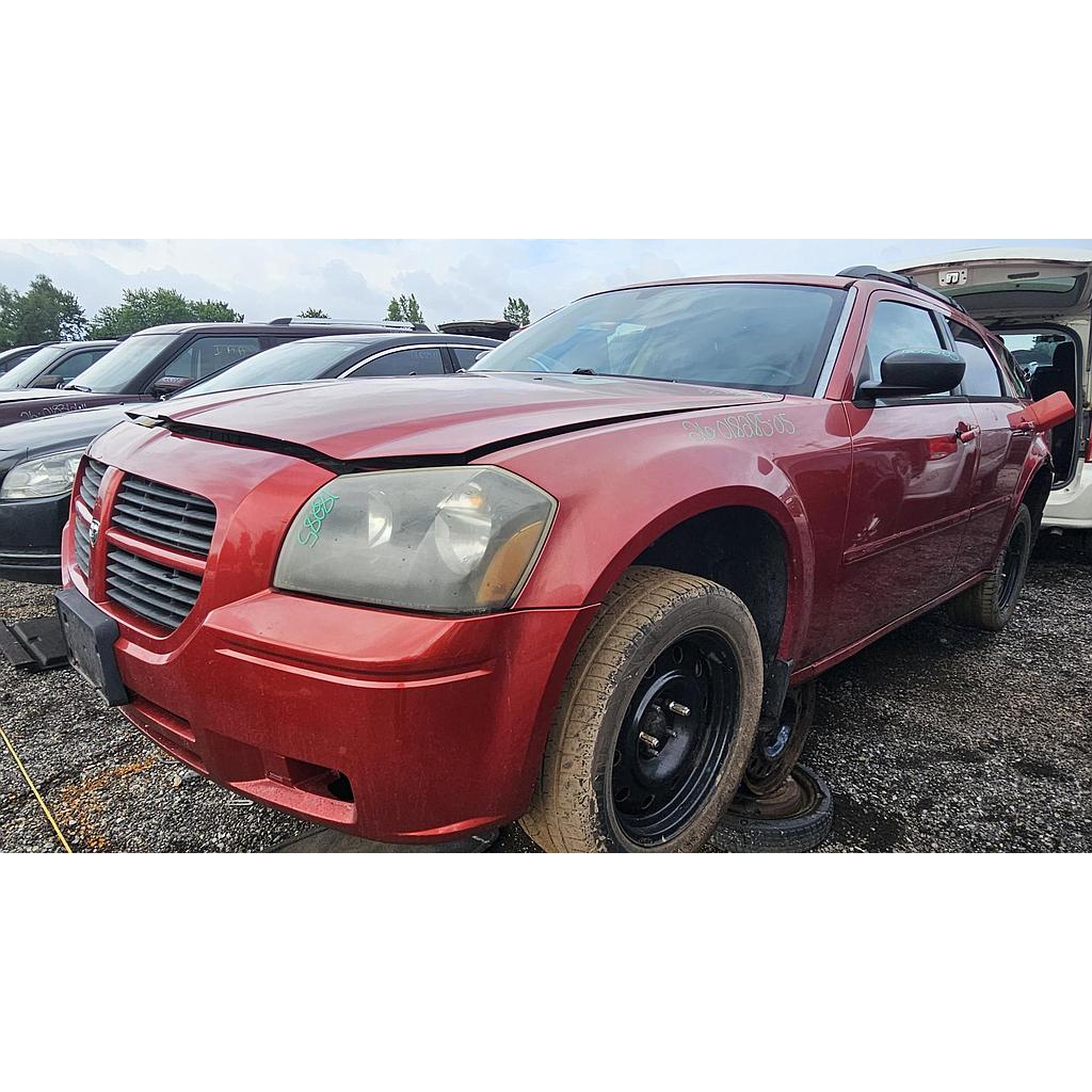 DODGE MAGNUM 2005