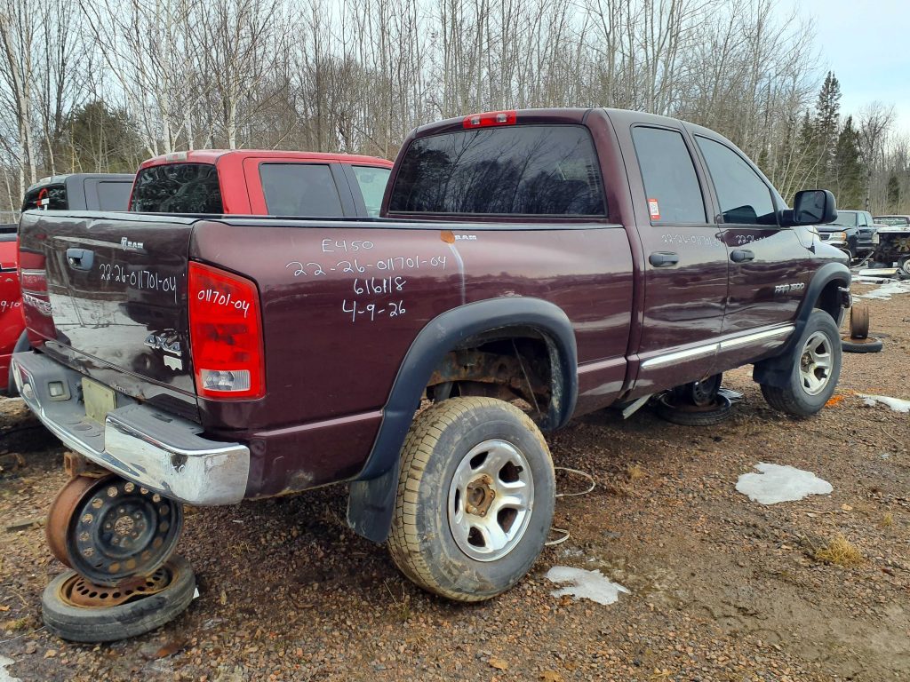 DODGE RAM 1500 2004