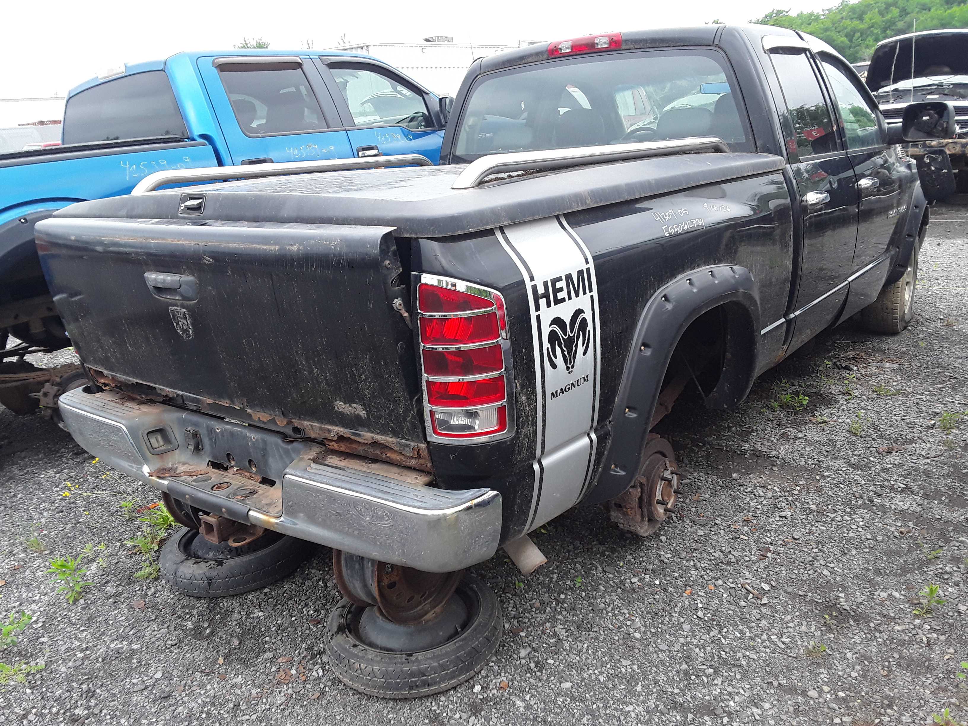 DODGE RAM 1500 2005