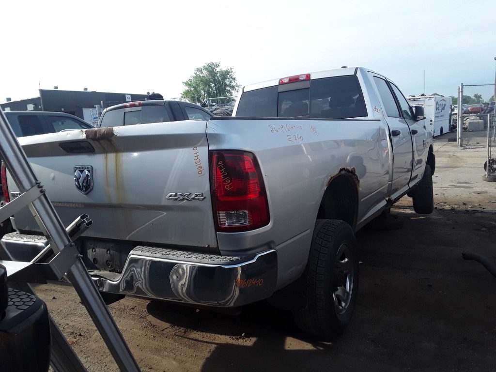 DODGE RAM 2500 2010