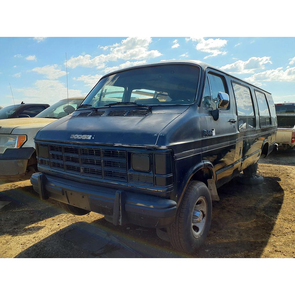 DODGE RAM VAN 1988