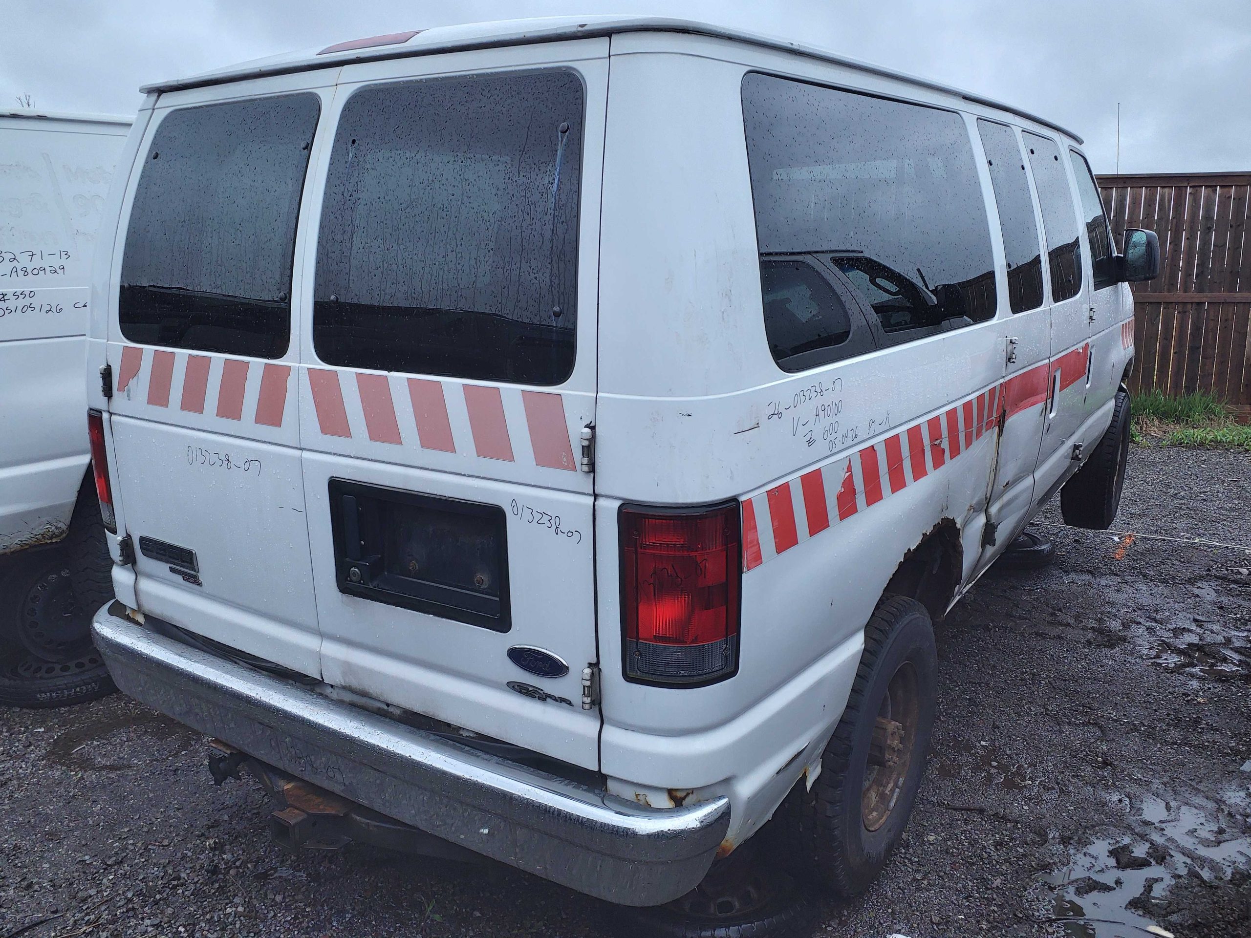FORD ECONOLINE 2007