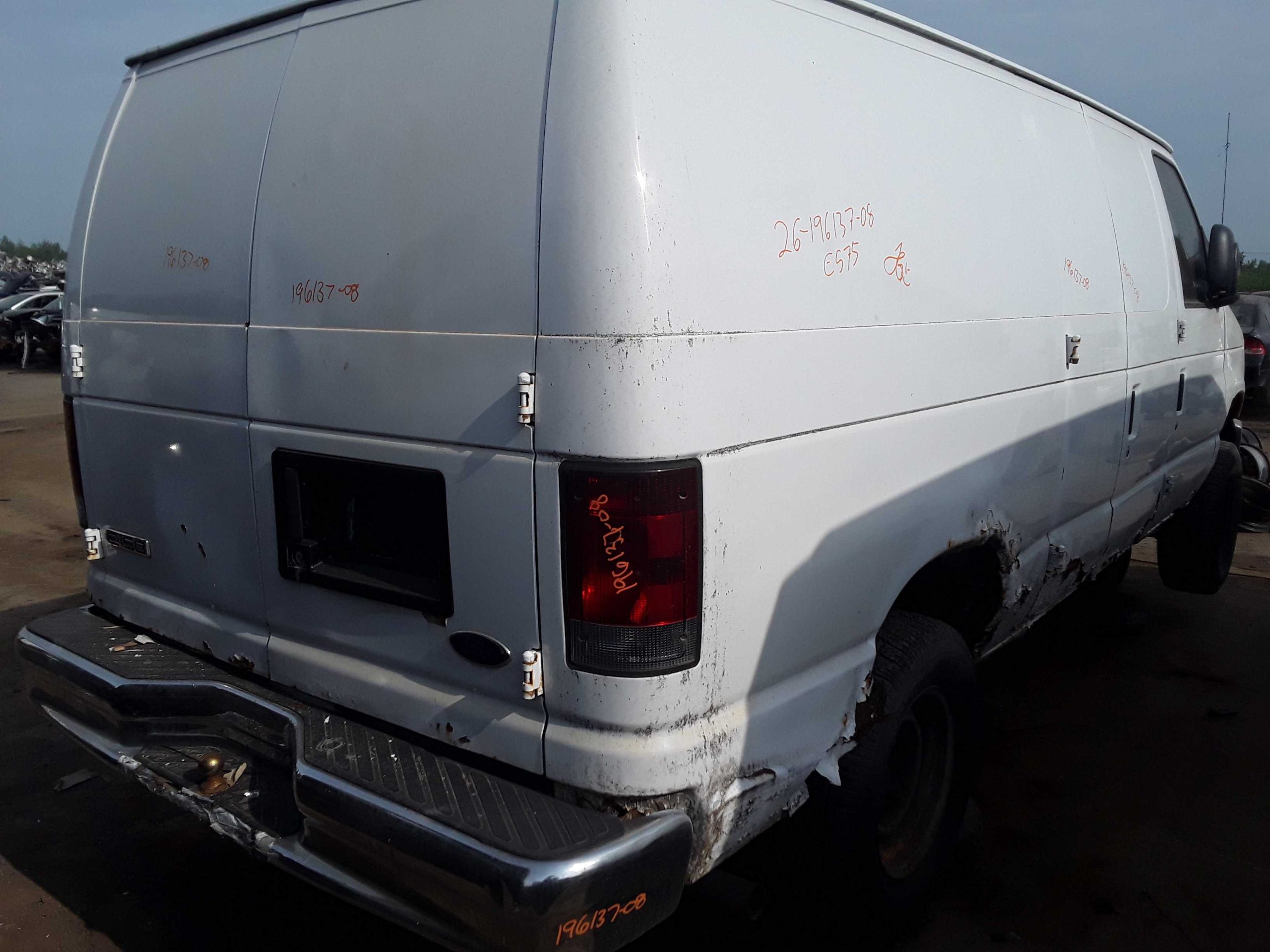 FORD ECONOLINE 2008