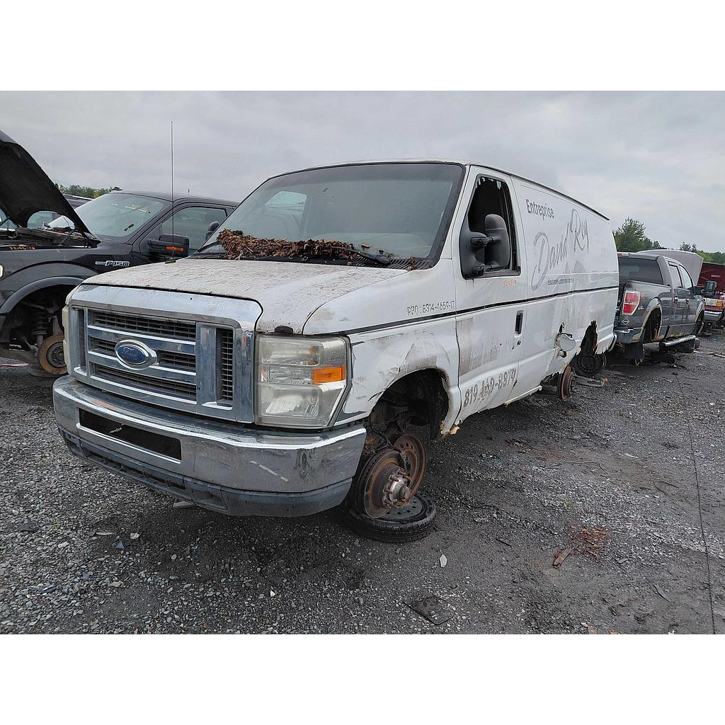 FORD ECONOLINE 2010