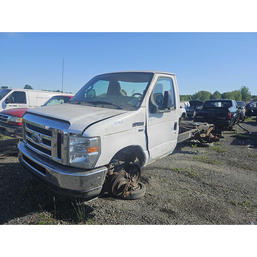FORD ECONOLINE 2013
