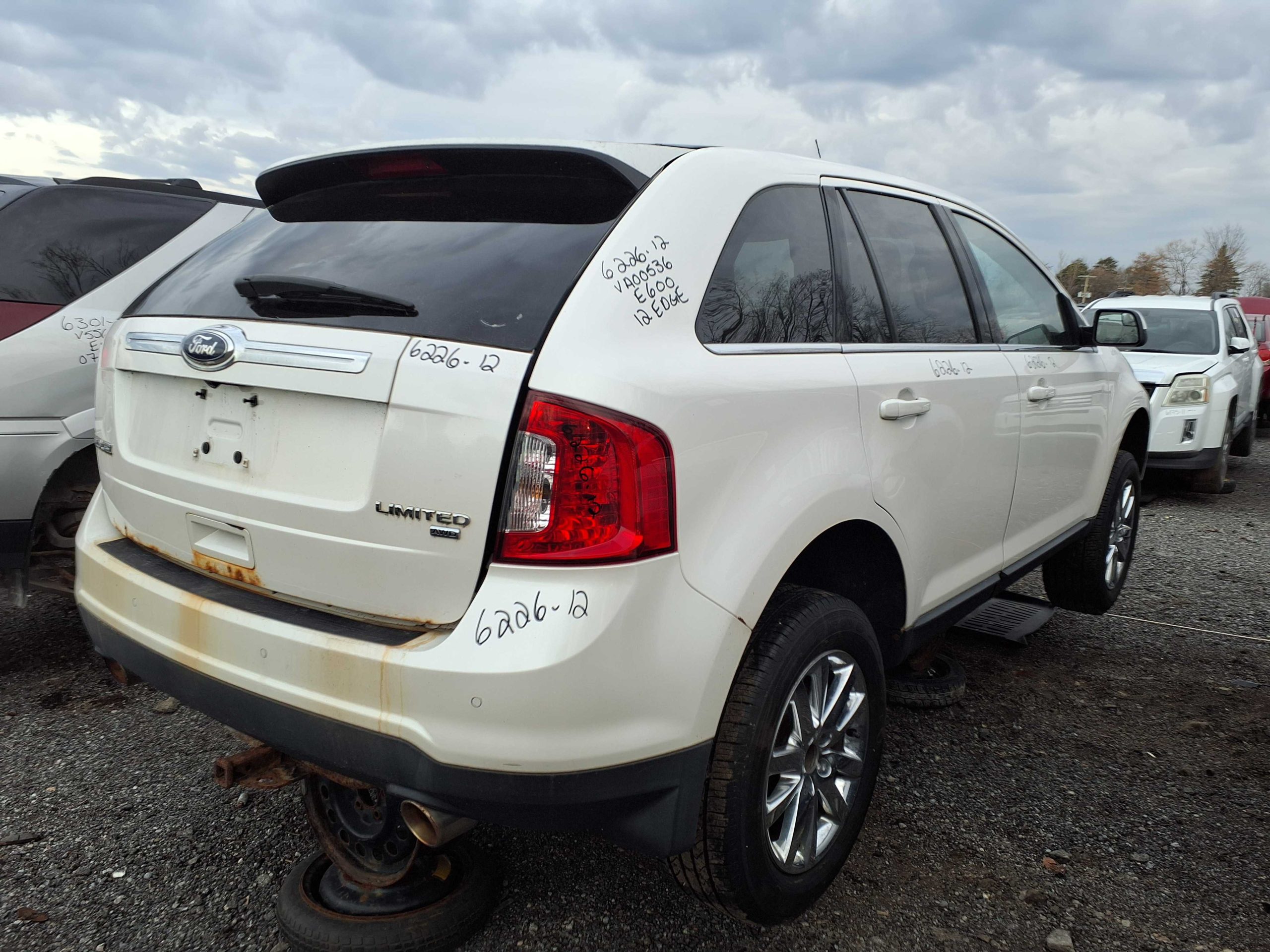 FORD EDGE 2012
