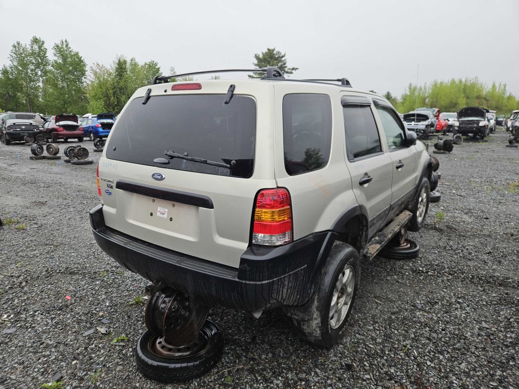 FORD ESCAPE 2003
