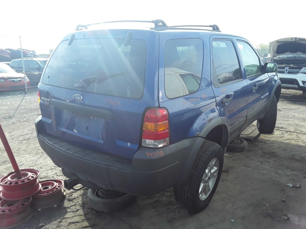 FORD ESCAPE 2005