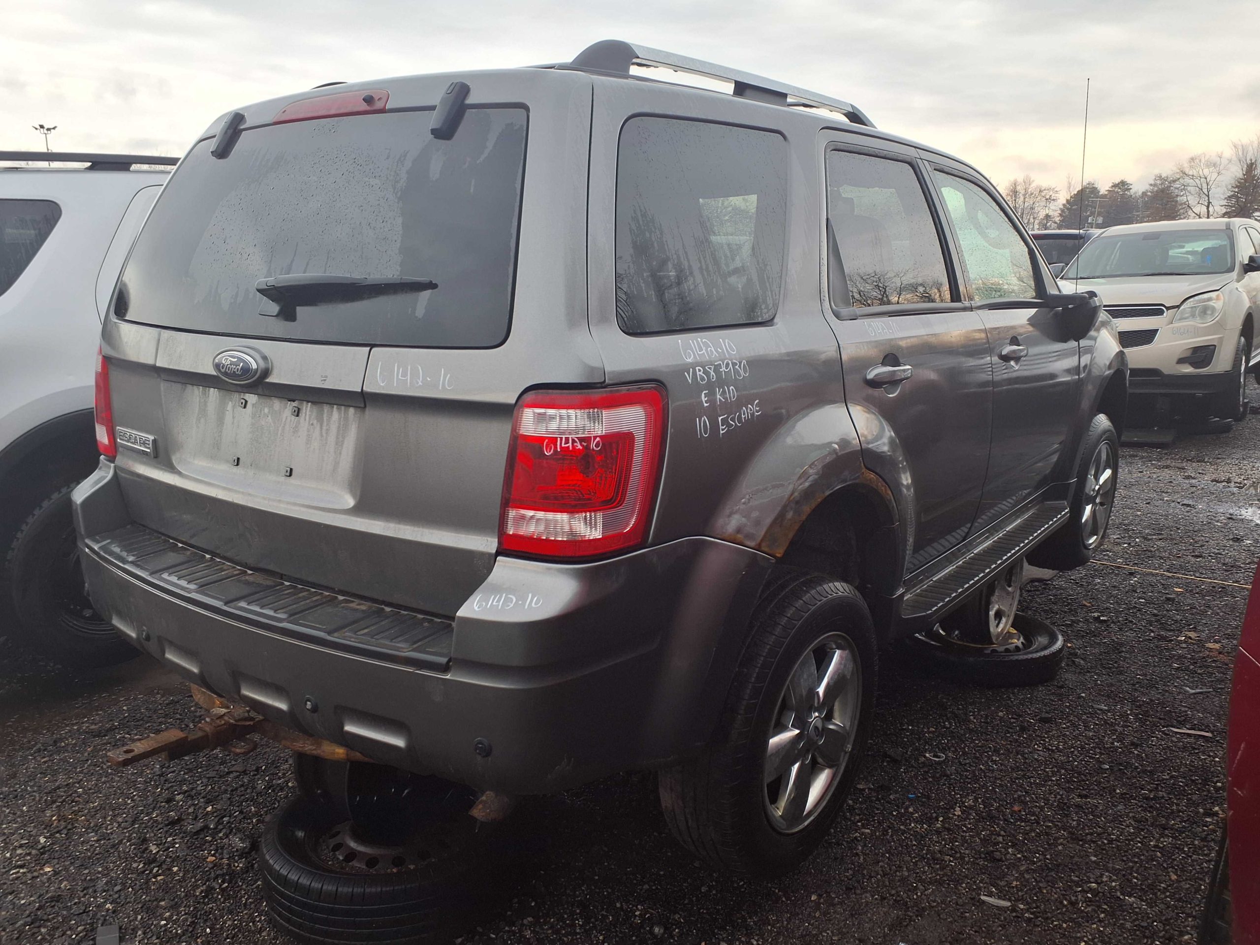 FORD ESCAPE 2010