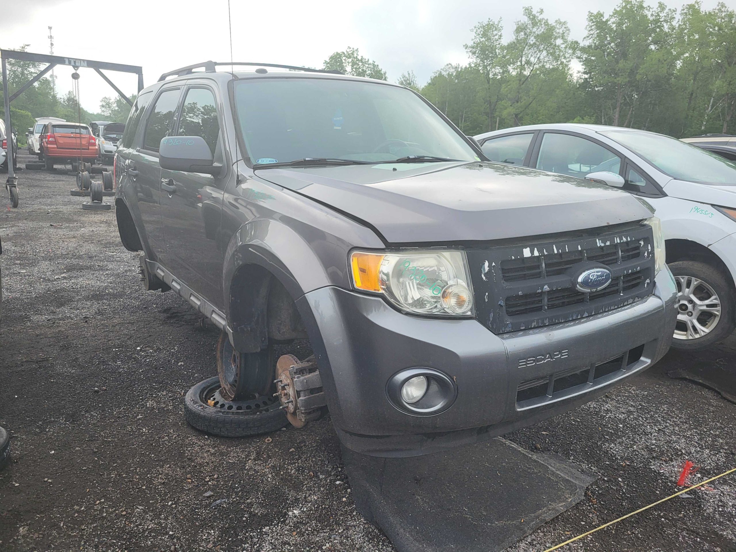 FORD ESCAPE 2010