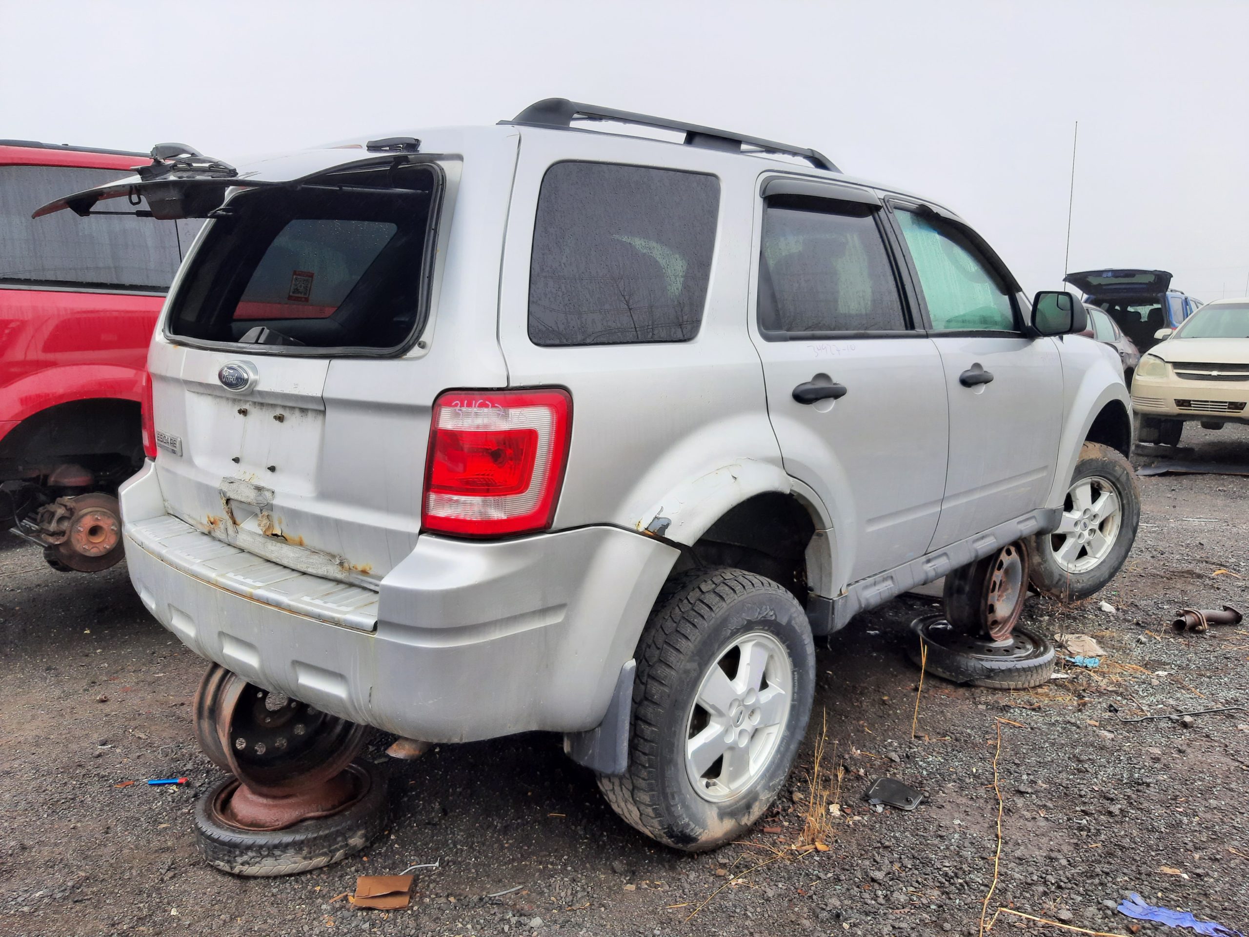 FORD ESCAPE 2010