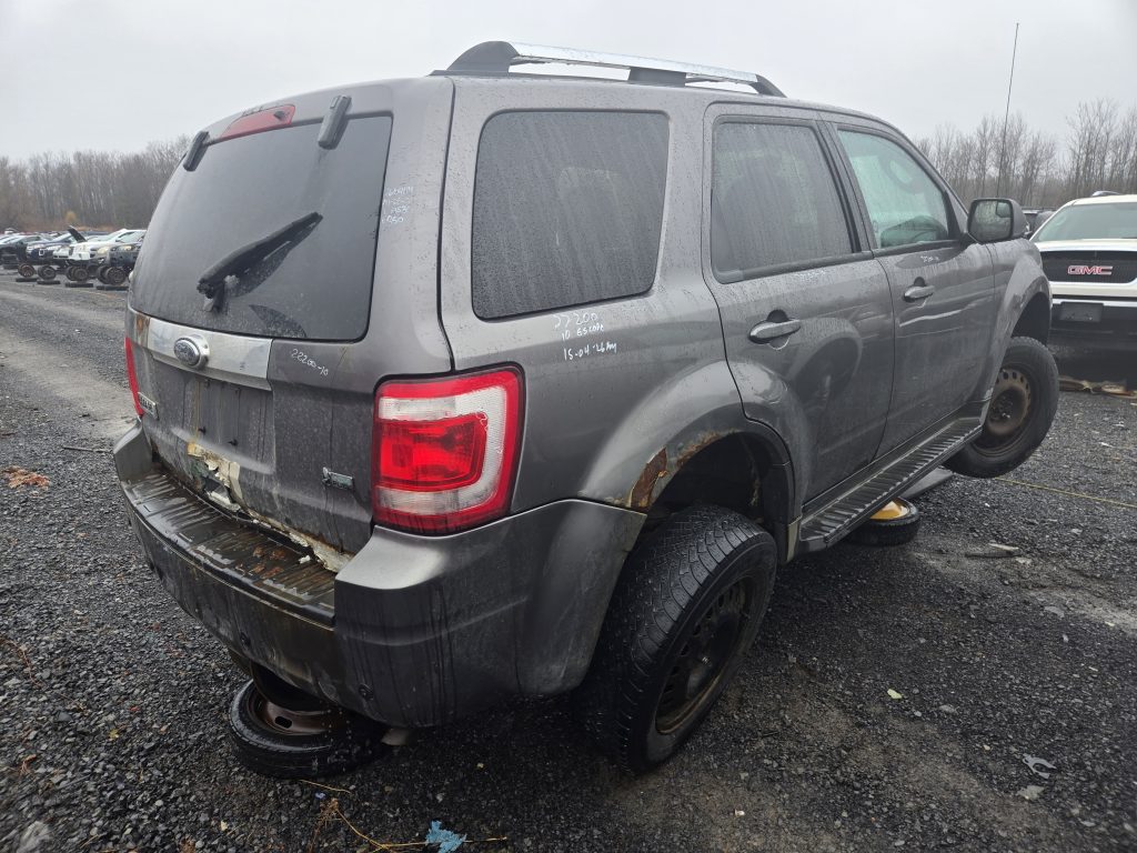 FORD ESCAPE 2010