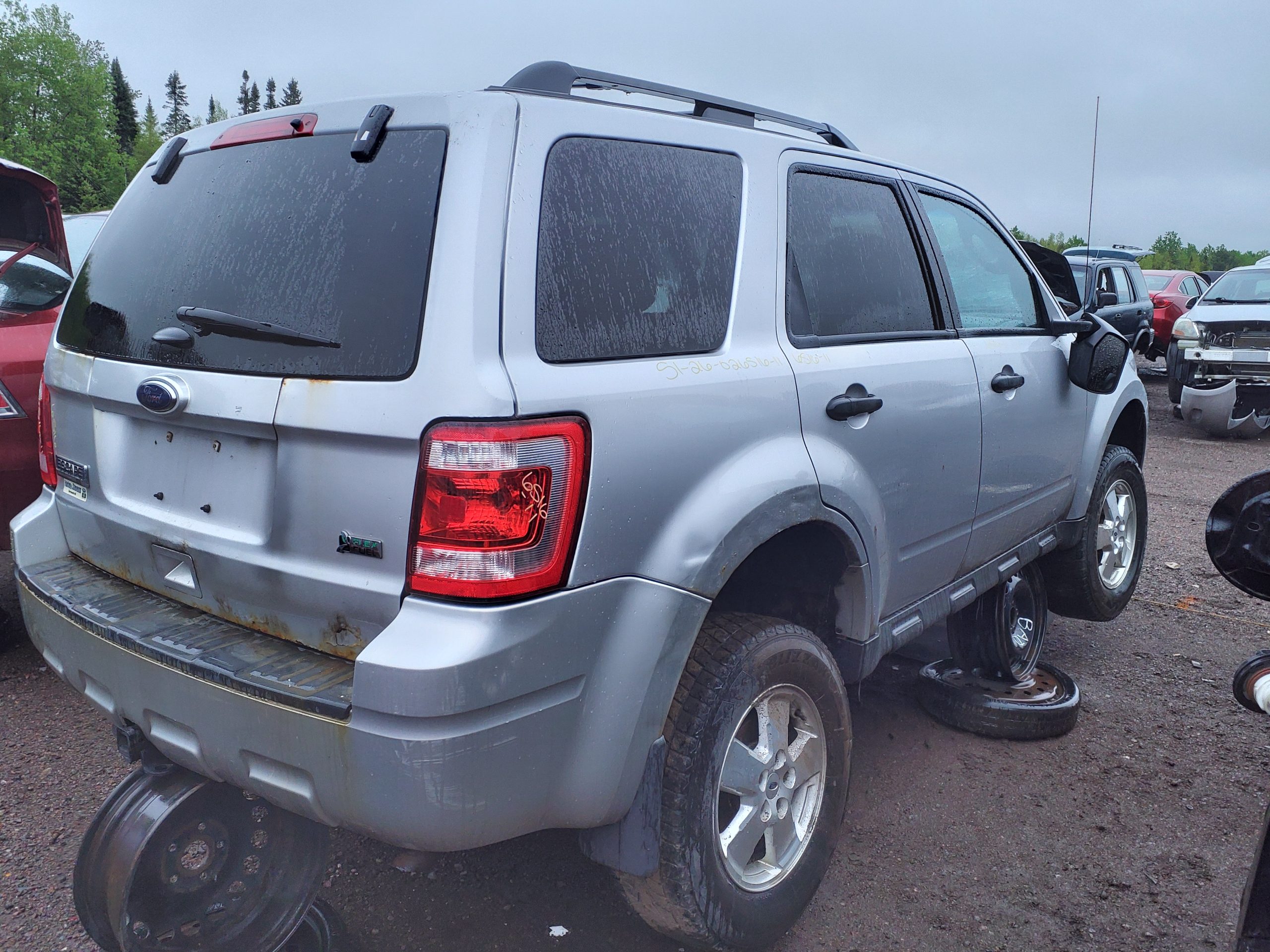 FORD ESCAPE 2011