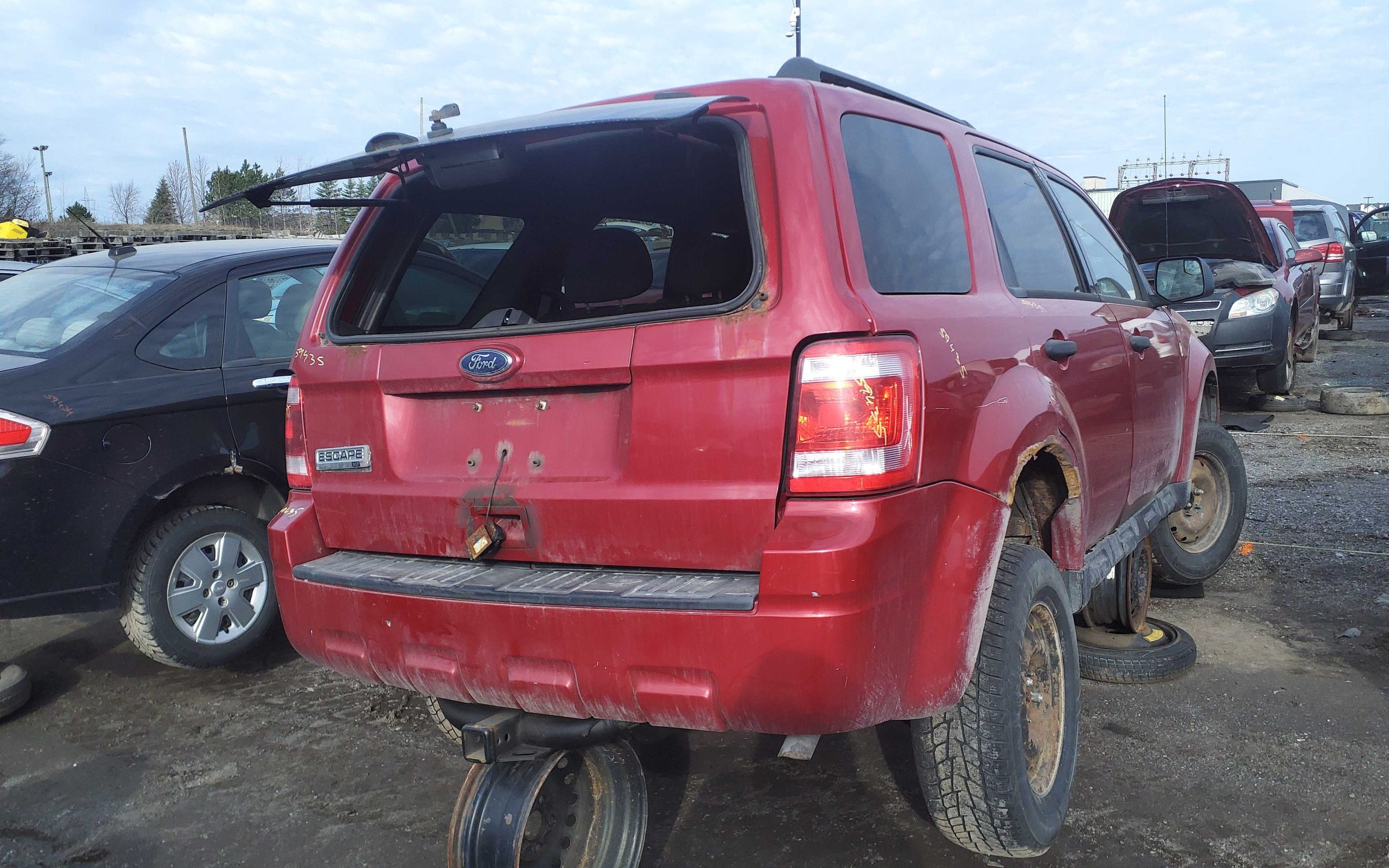 FORD ESCAPE 2011