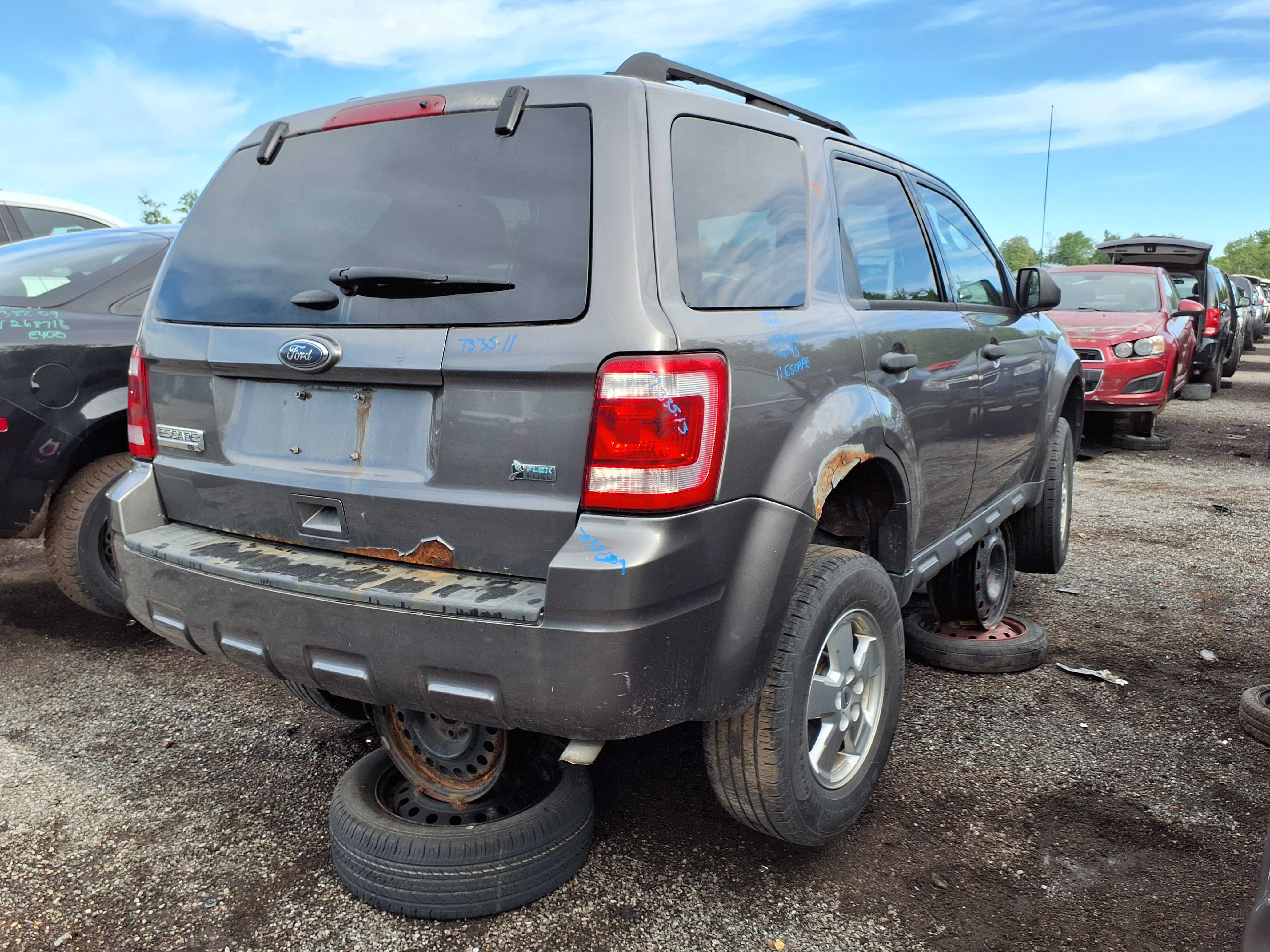 FORD ESCAPE 2011