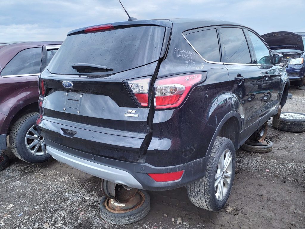 FORD ESCAPE 2017