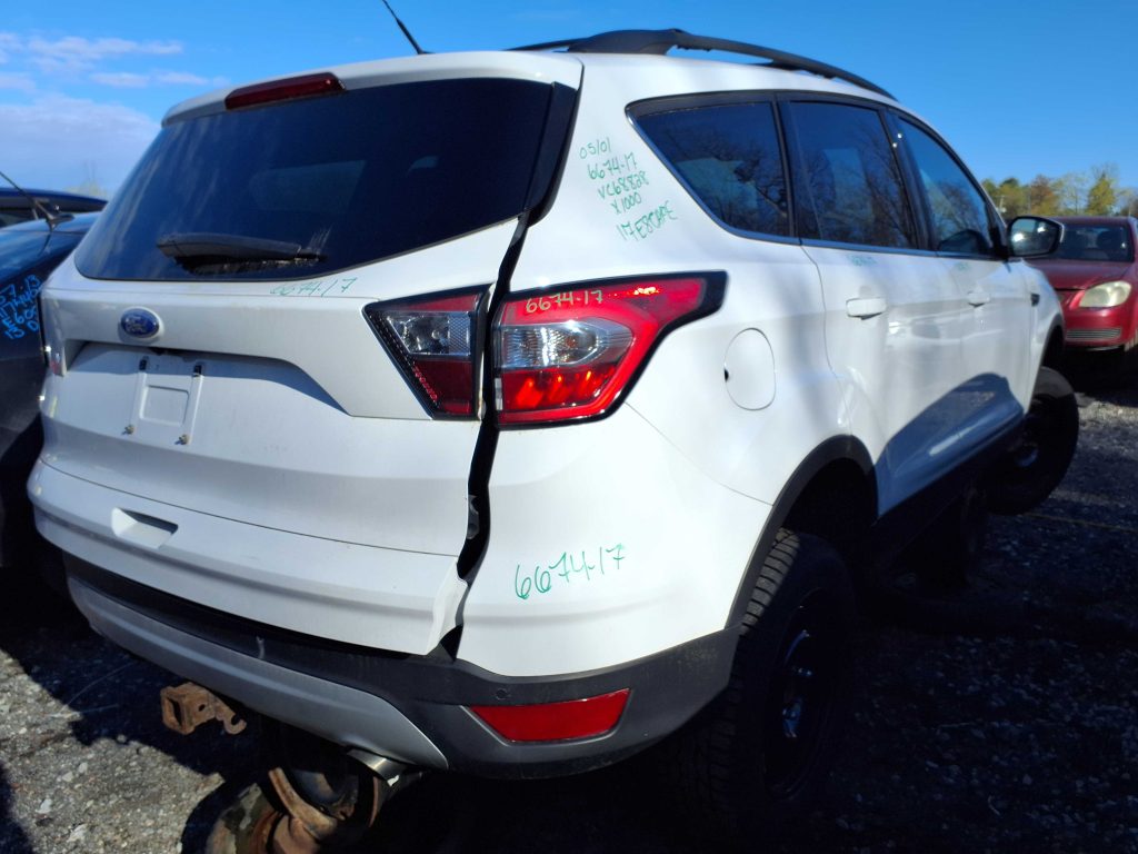FORD ESCAPE 2017