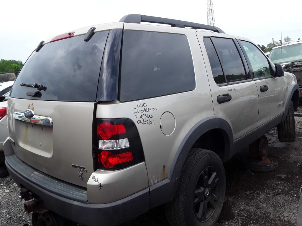 FORD EXPLORER 2006