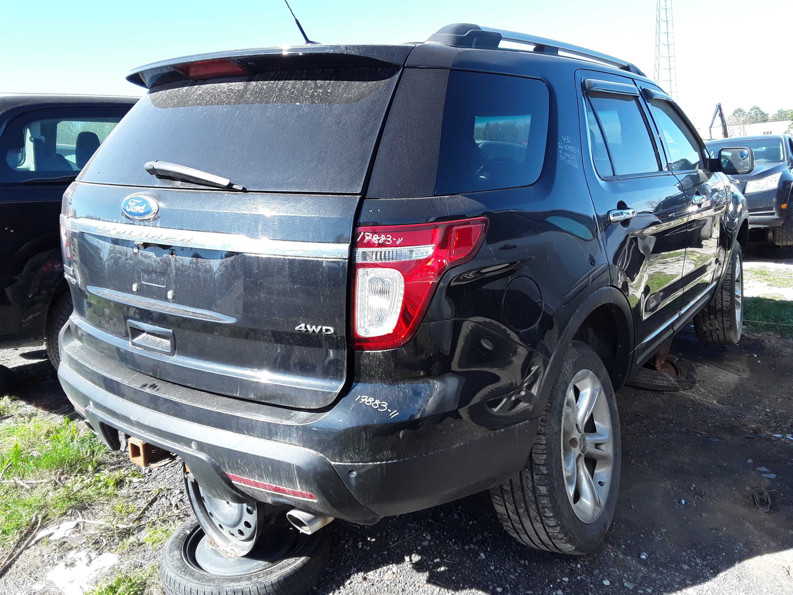 FORD EXPLORER 2011
