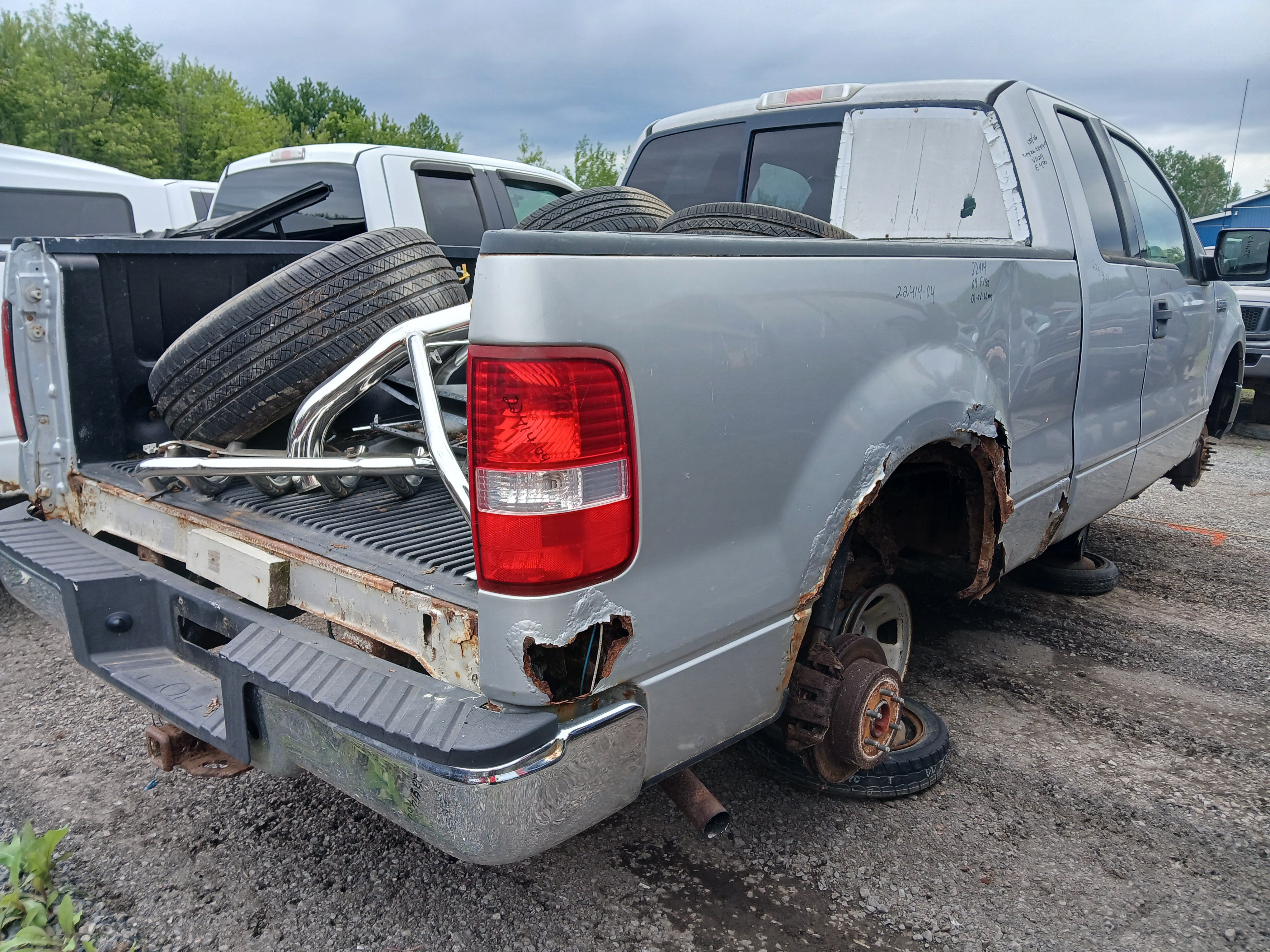 FORD F-150 2004
