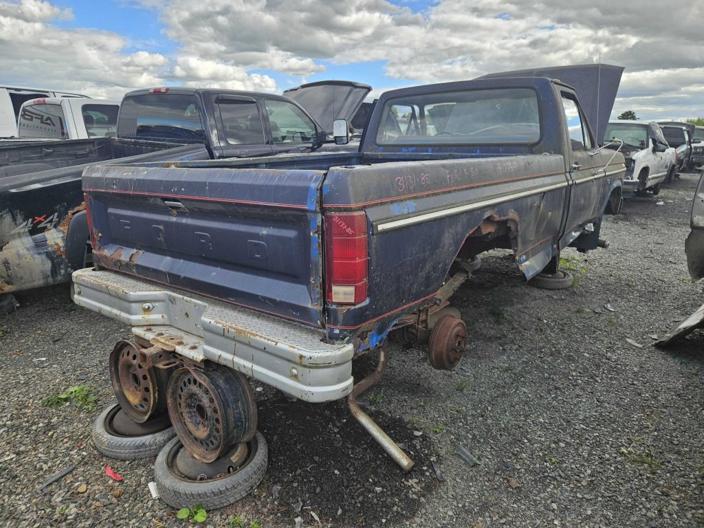 FORD F-SERIES PICKUP 1985