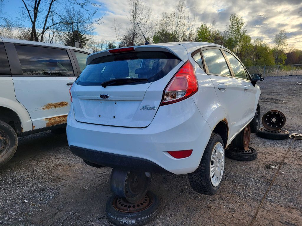 FORD FIESTA 2015