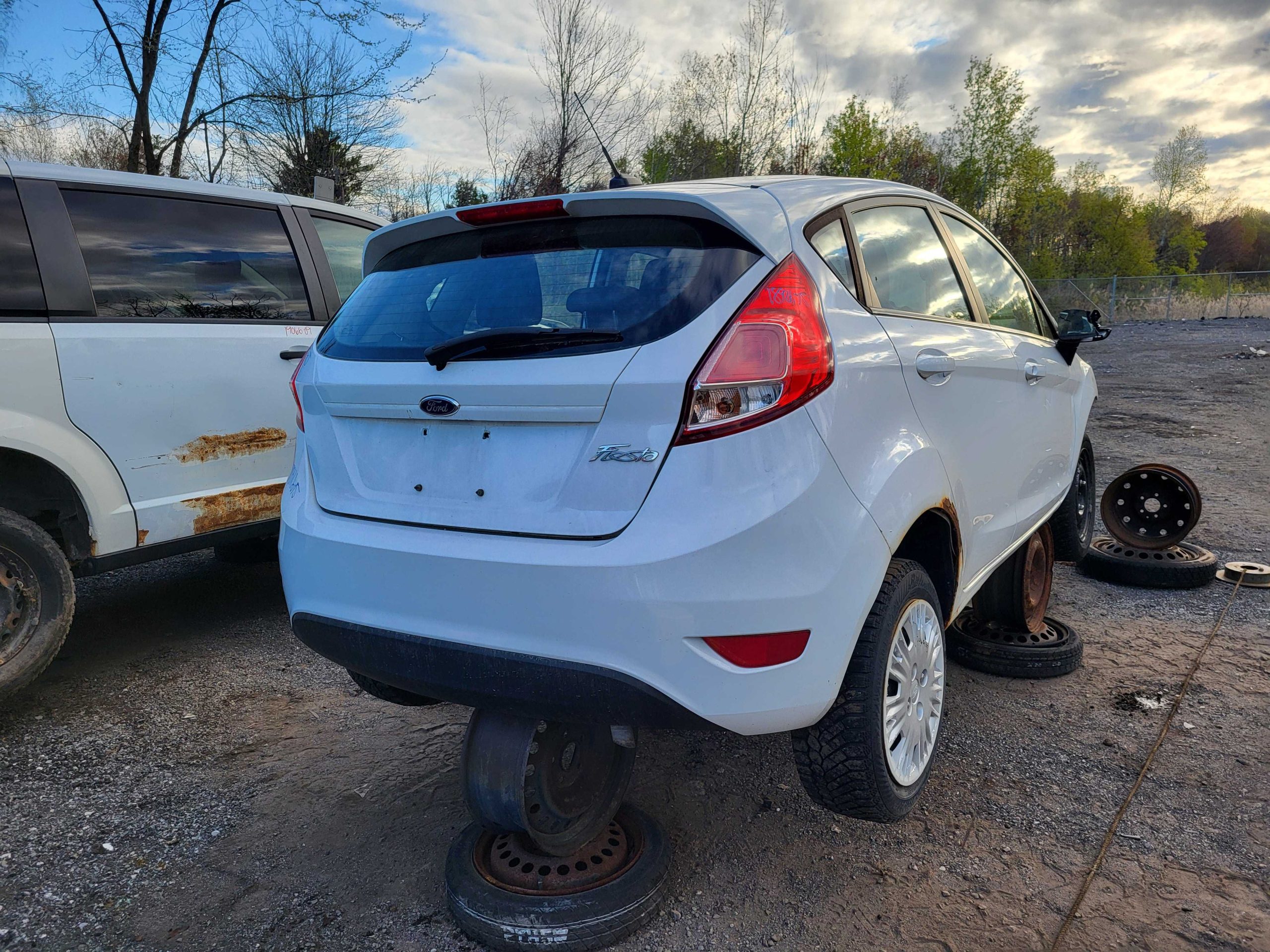 FORD FIESTA 2015