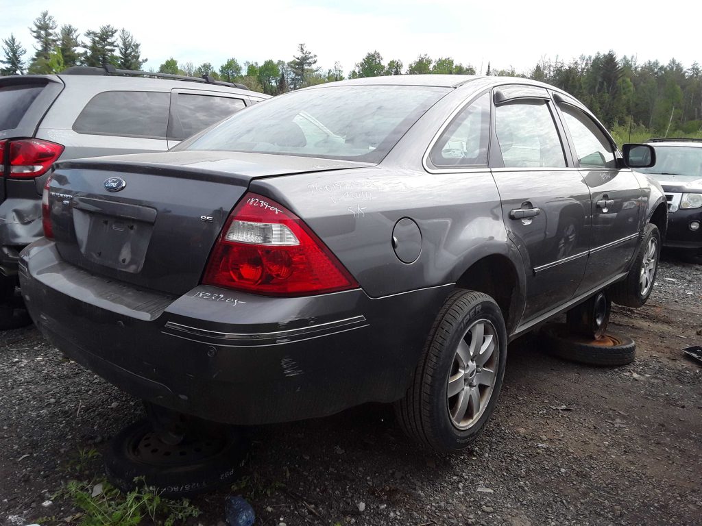 FORD FIVE HUNDRED 2005