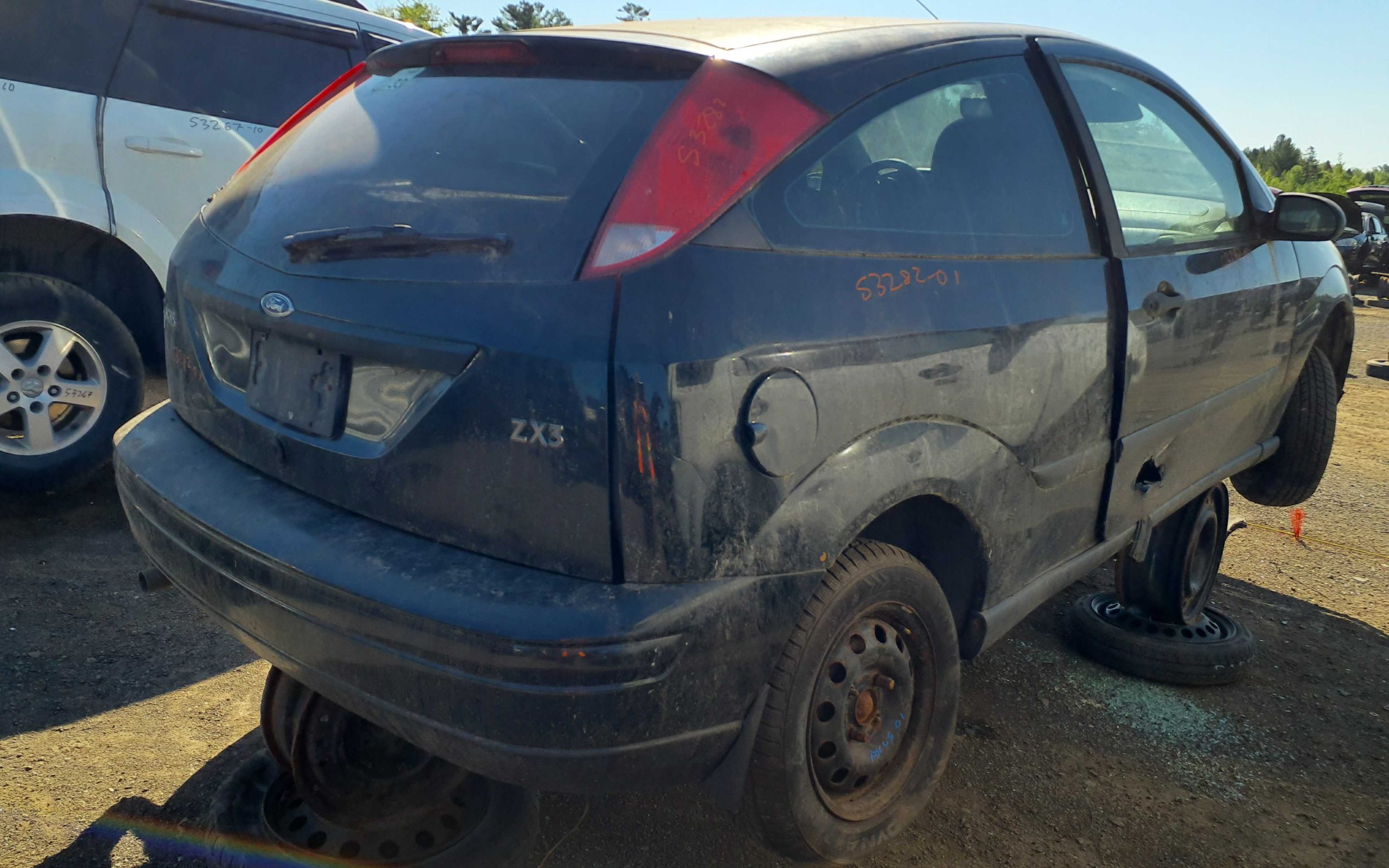 FORD FOCUS 2001