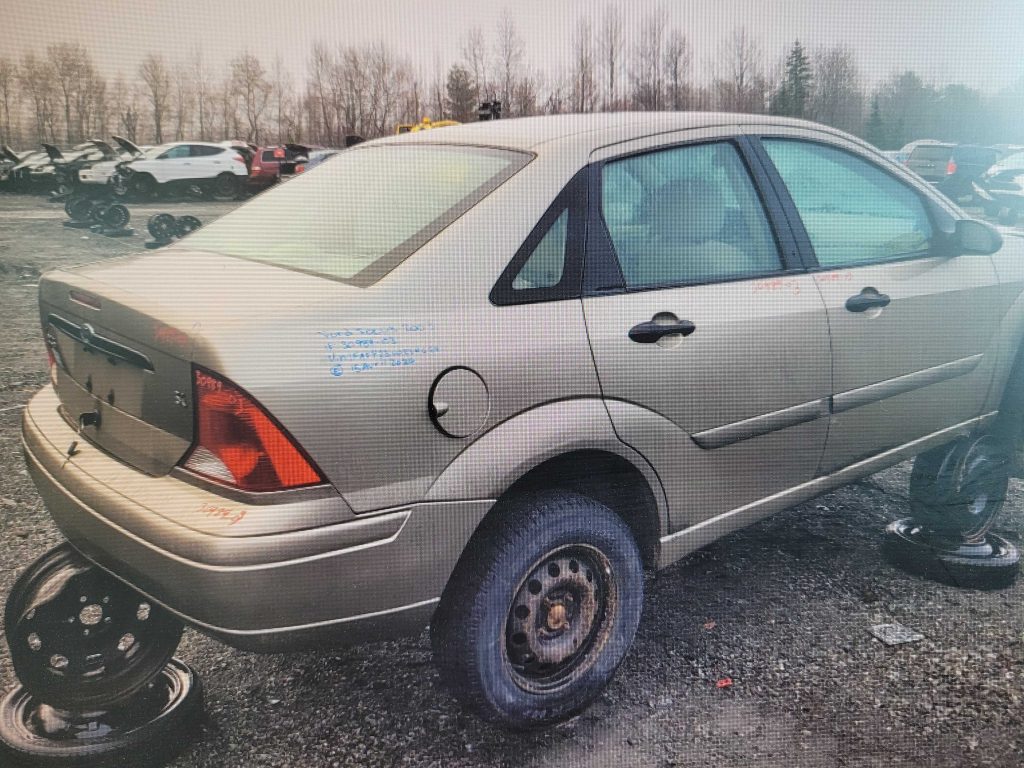 FORD FOCUS 2003