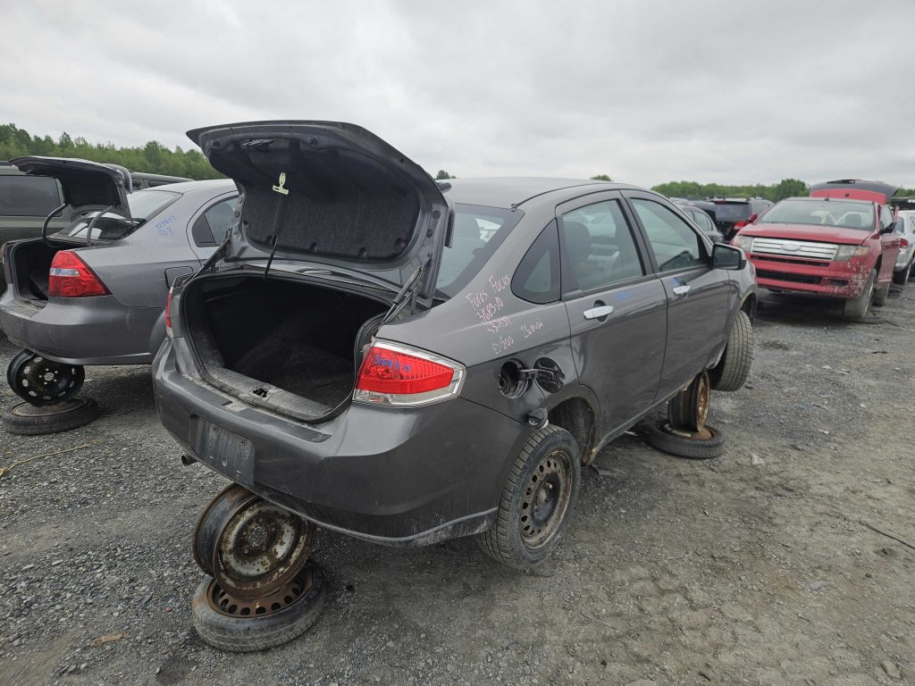 FORD FOCUS 2010